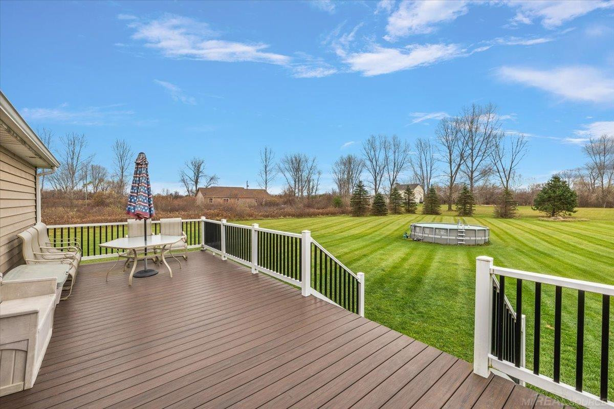 5320 Capac Road, MI 48014 — Photo 42