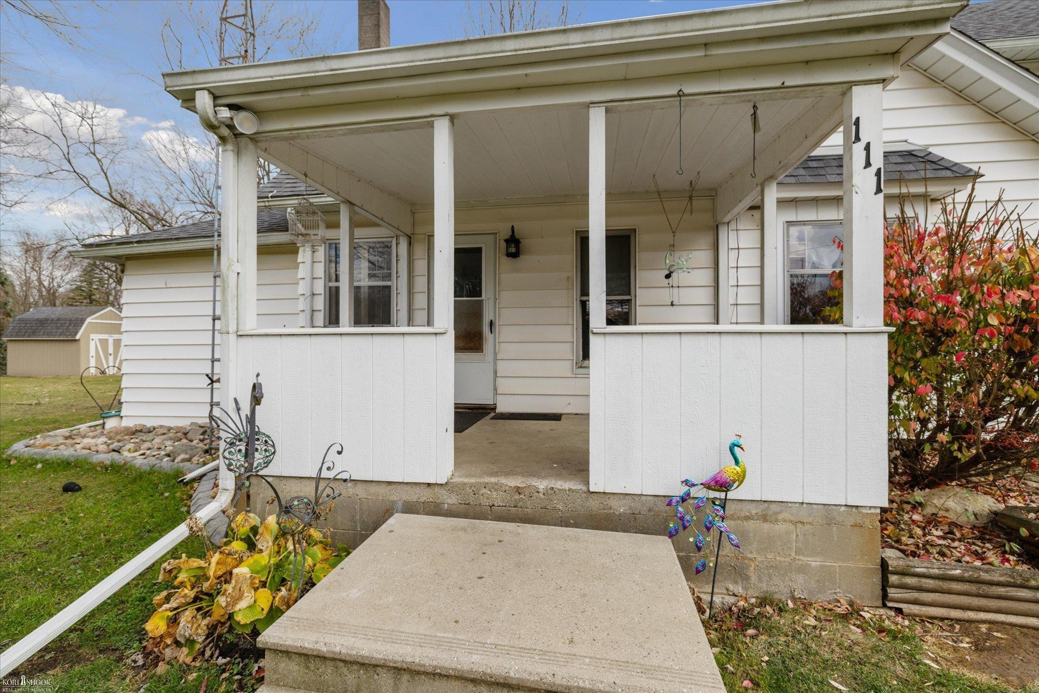 111 E South, Morrice, MI 48857 — Photo 2
