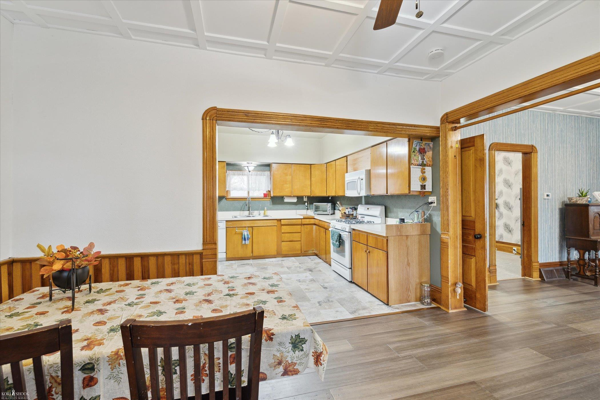 111 E South, Morrice, MI 48857 — Photo 8
