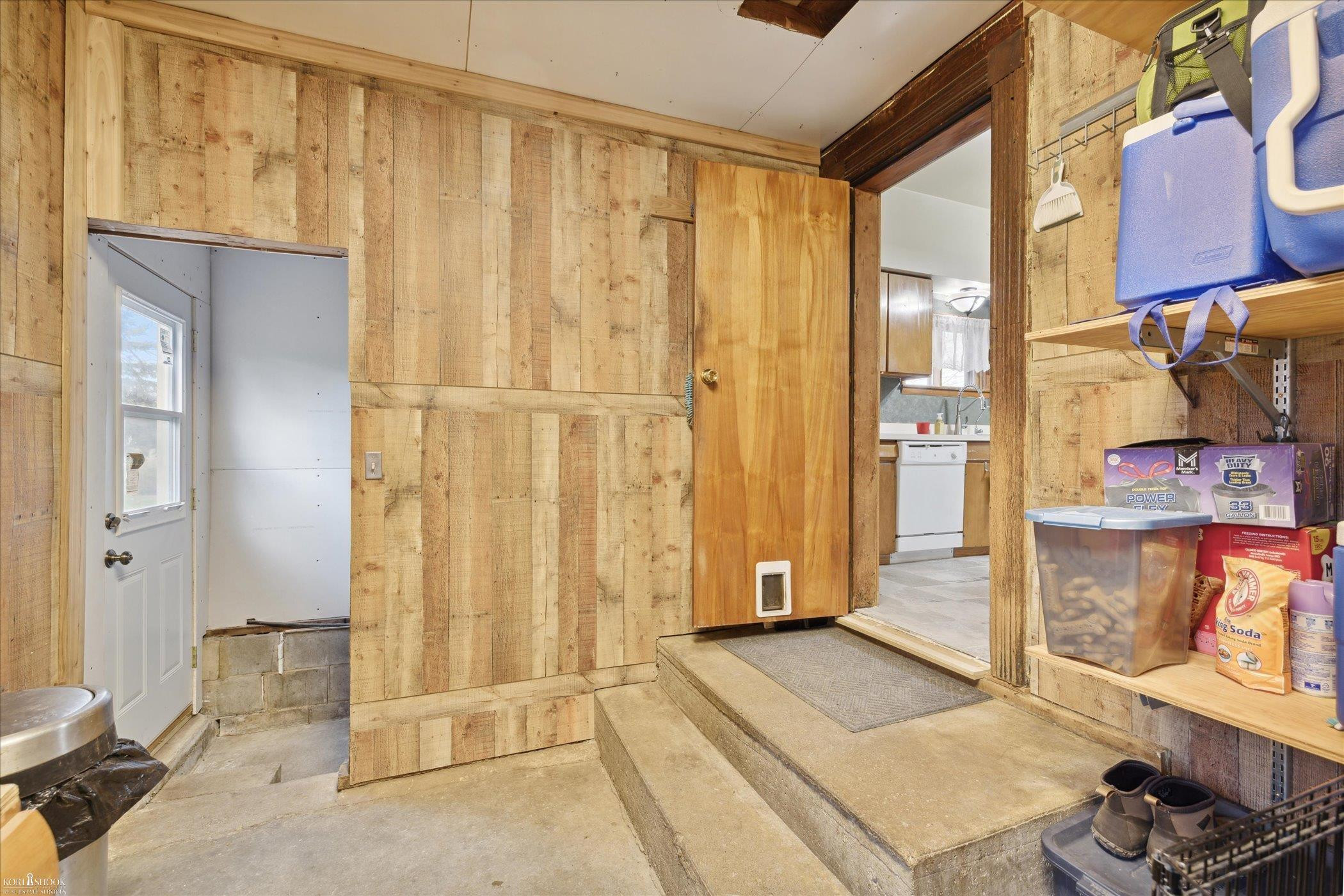 111 E South, Morrice, MI 48857 — Photo 26