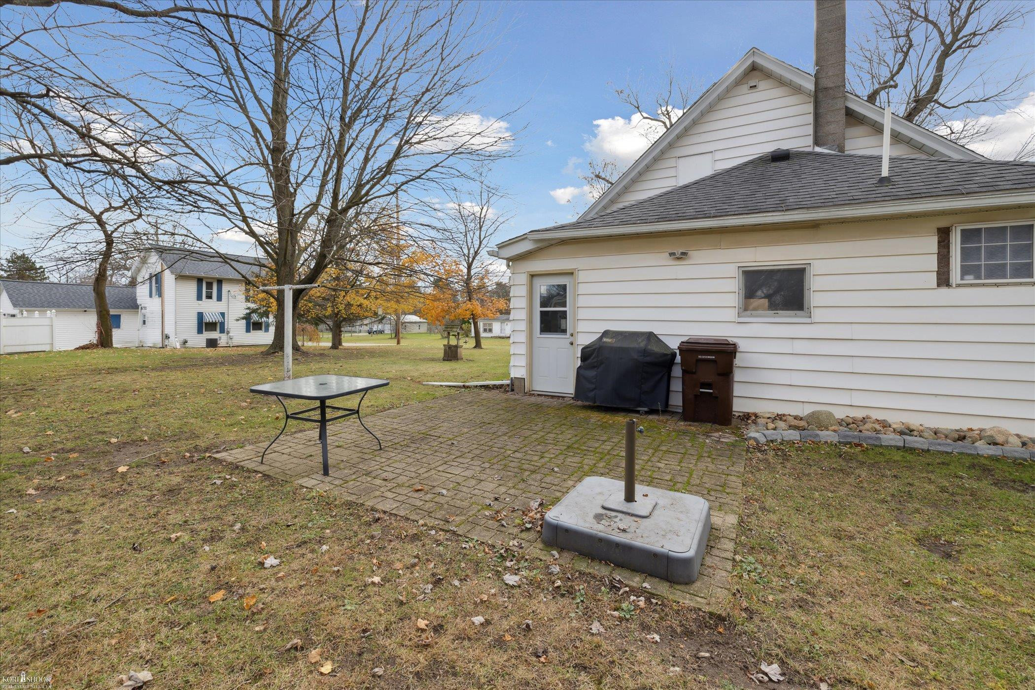 111 E South, Morrice, MI 48857 — Photo 27