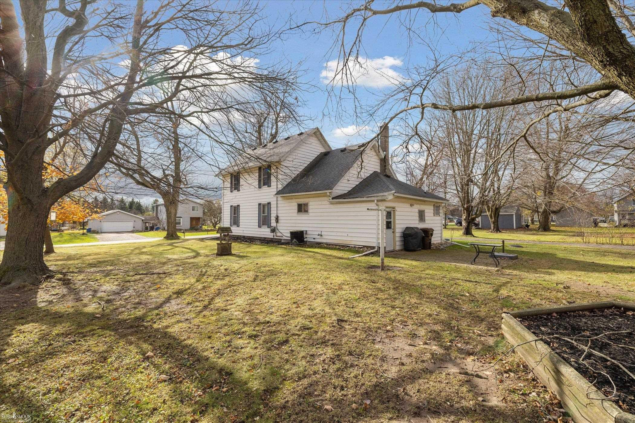 111 E South, Morrice, MI 48857 — Photo 31