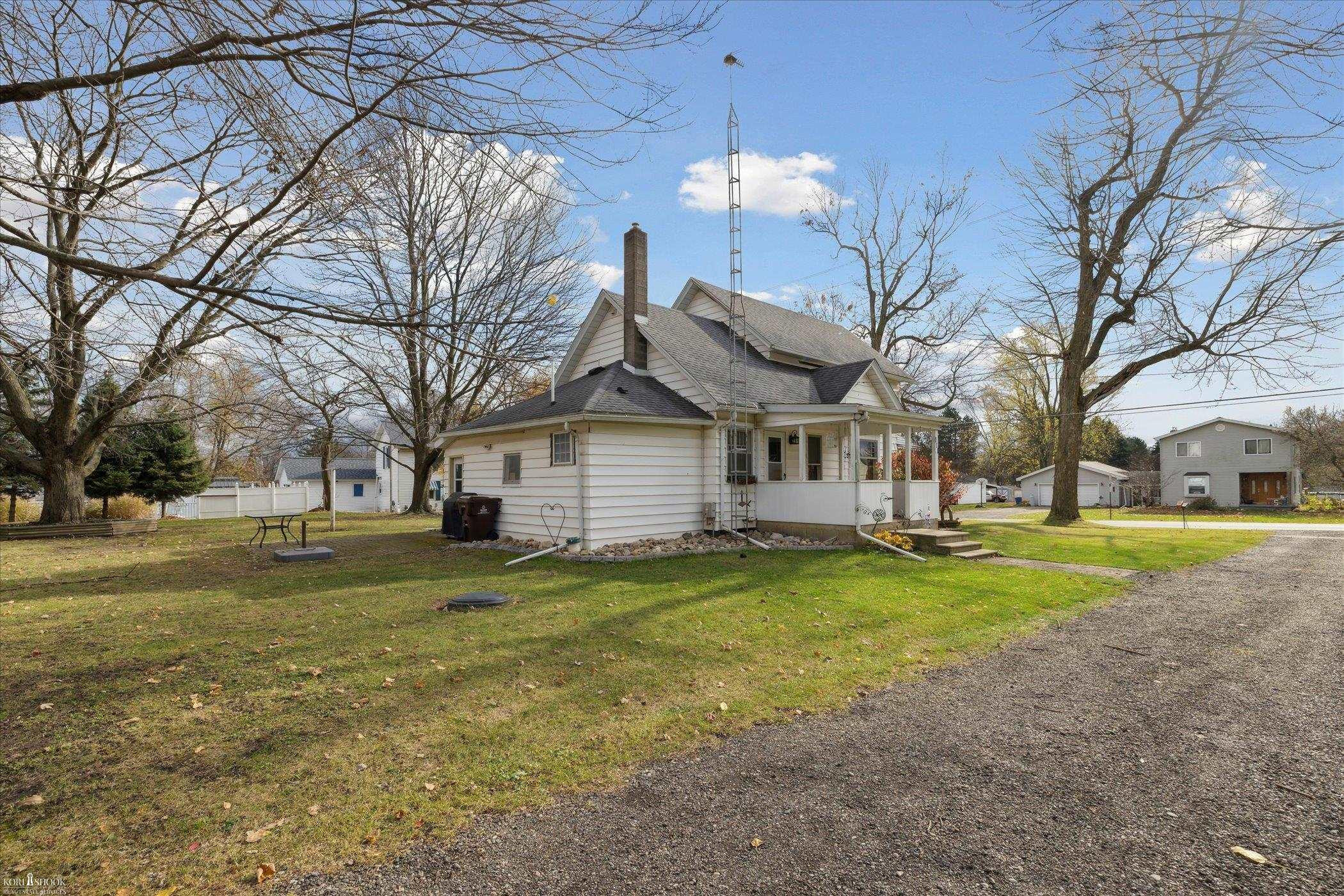 111 E South, Morrice, MI 48857 — Photo 34