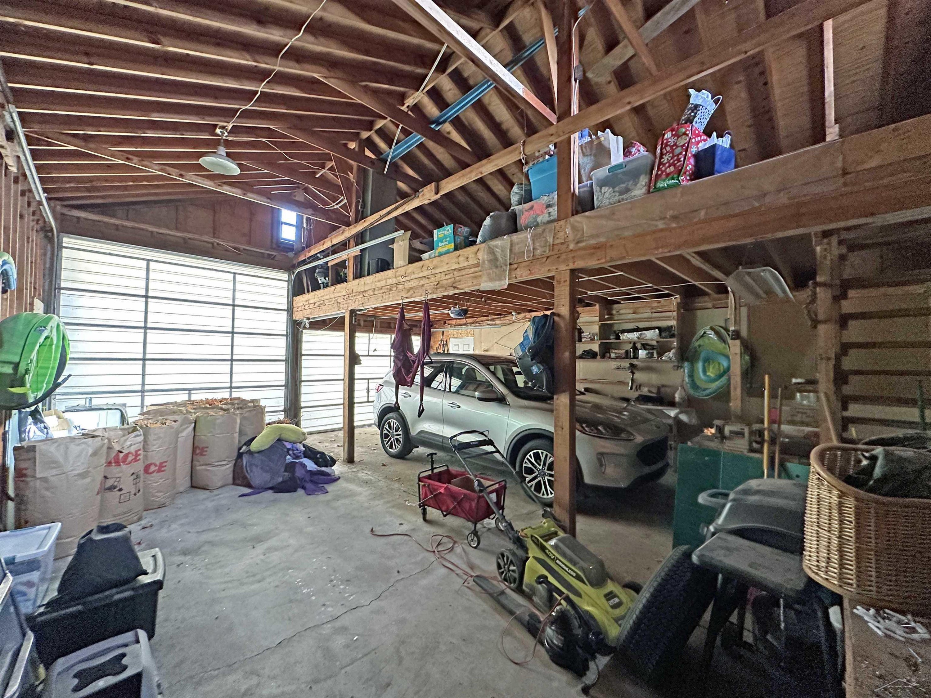 416 Center Street, Chesaning, MI 48616 — Photo 28