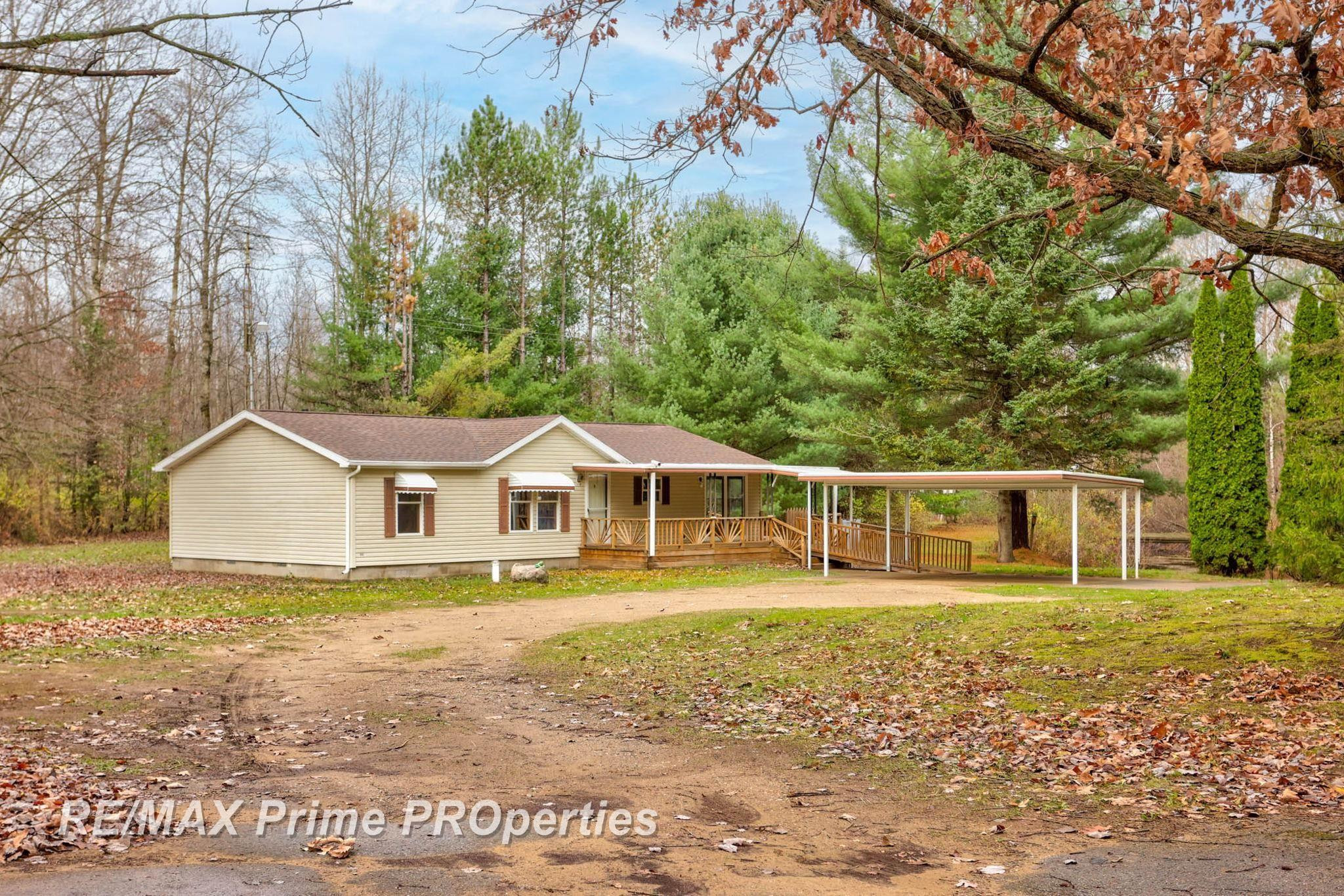 7118 Irish Road, Millington, MI 48746 — Photo 2