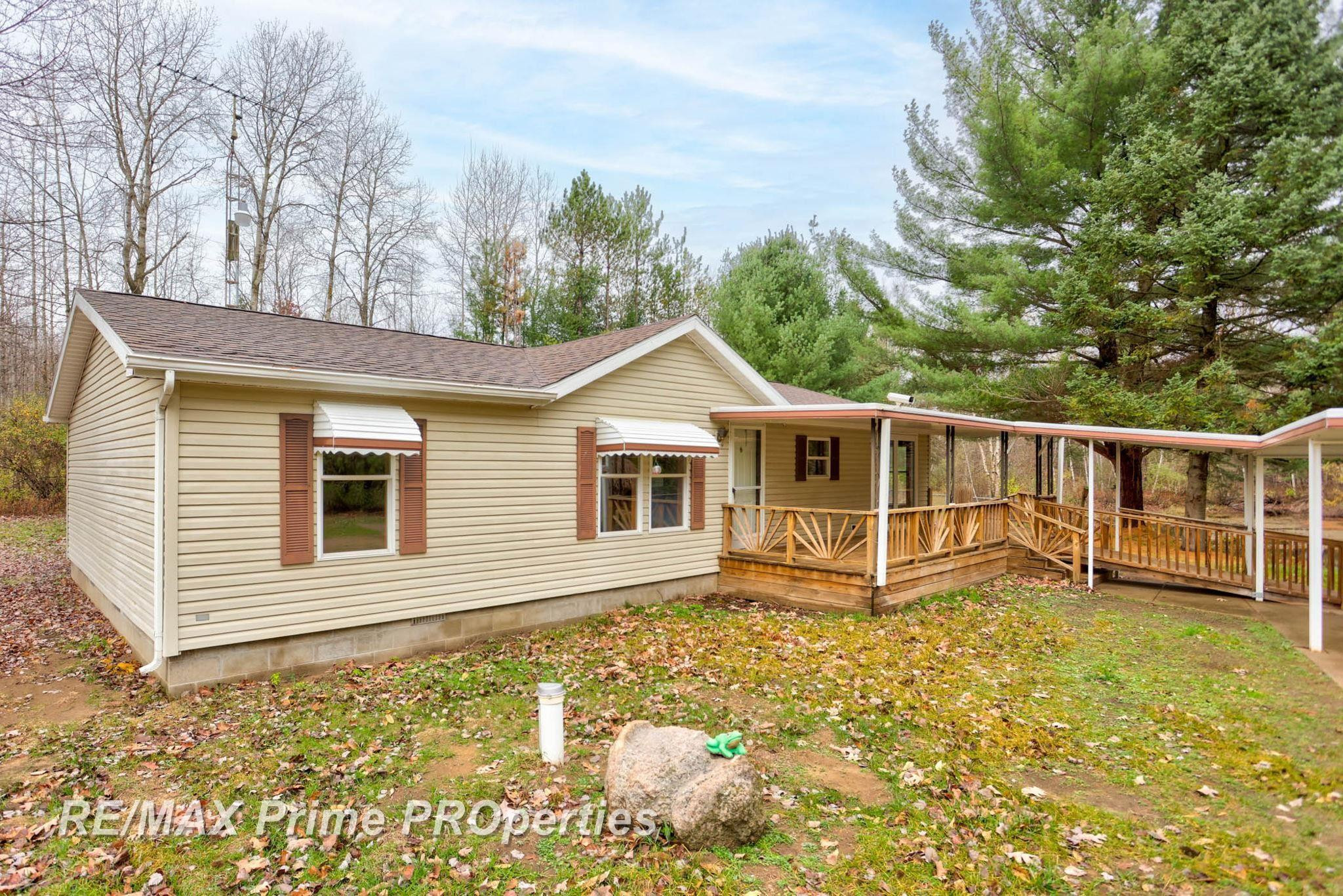 7118 Irish Road, Millington, MI 48746 — Photo 5