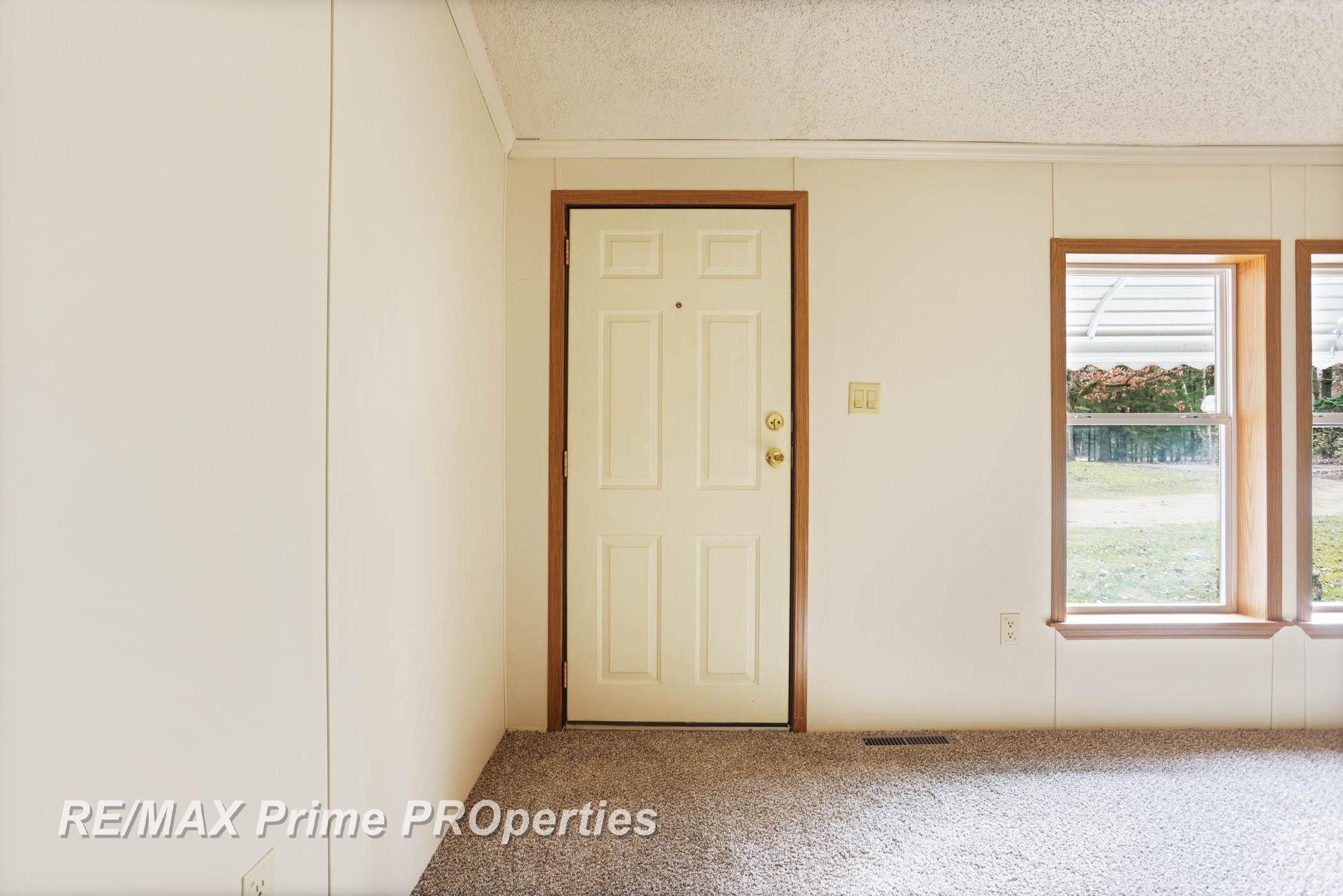 7118 Irish Road, Millington, MI 48746 — Photo 9