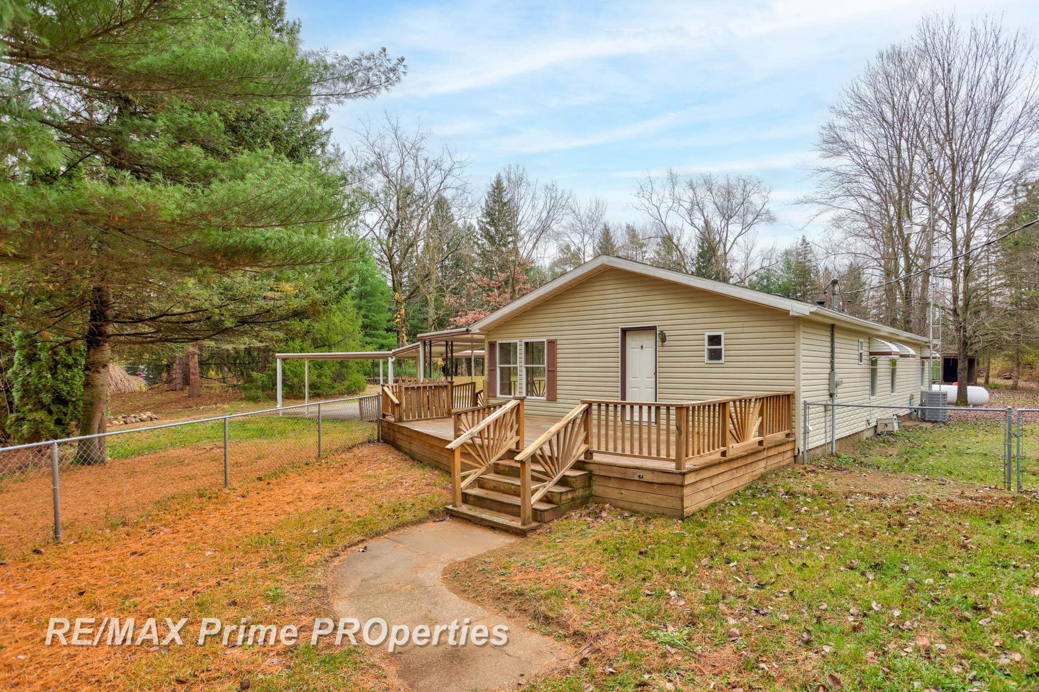 7118 Irish Road, Millington, MI 48746 — Photo 32