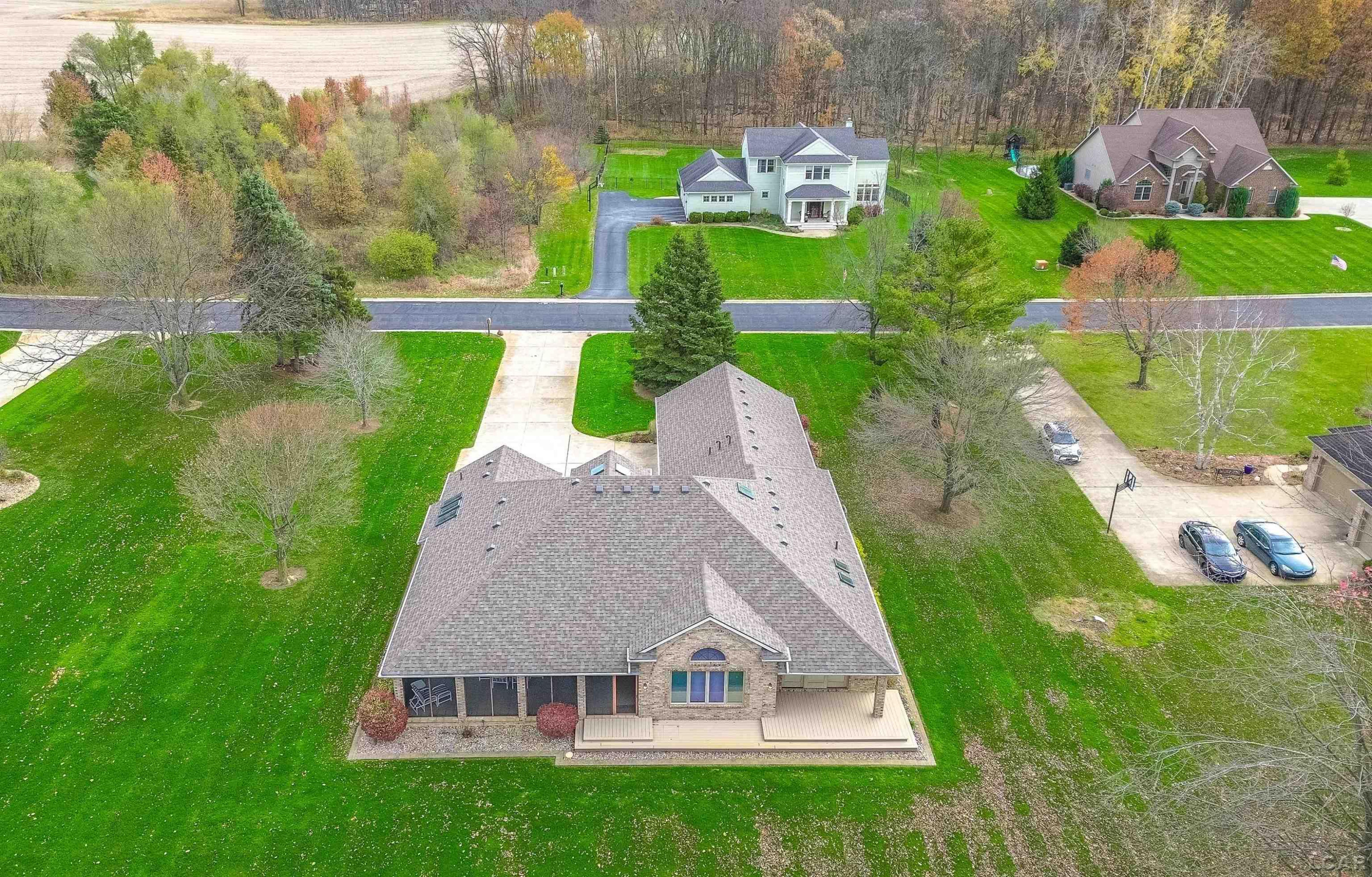 8770 Loire Valley, Tecumseh, MI 49286 — Photo 4