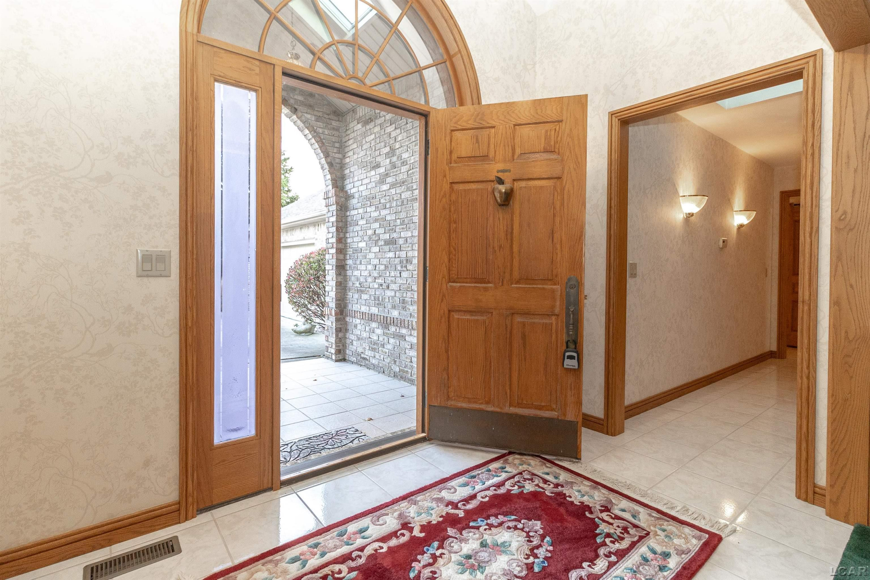 8770 Loire Valley, Tecumseh, MI 49286 — Photo 8