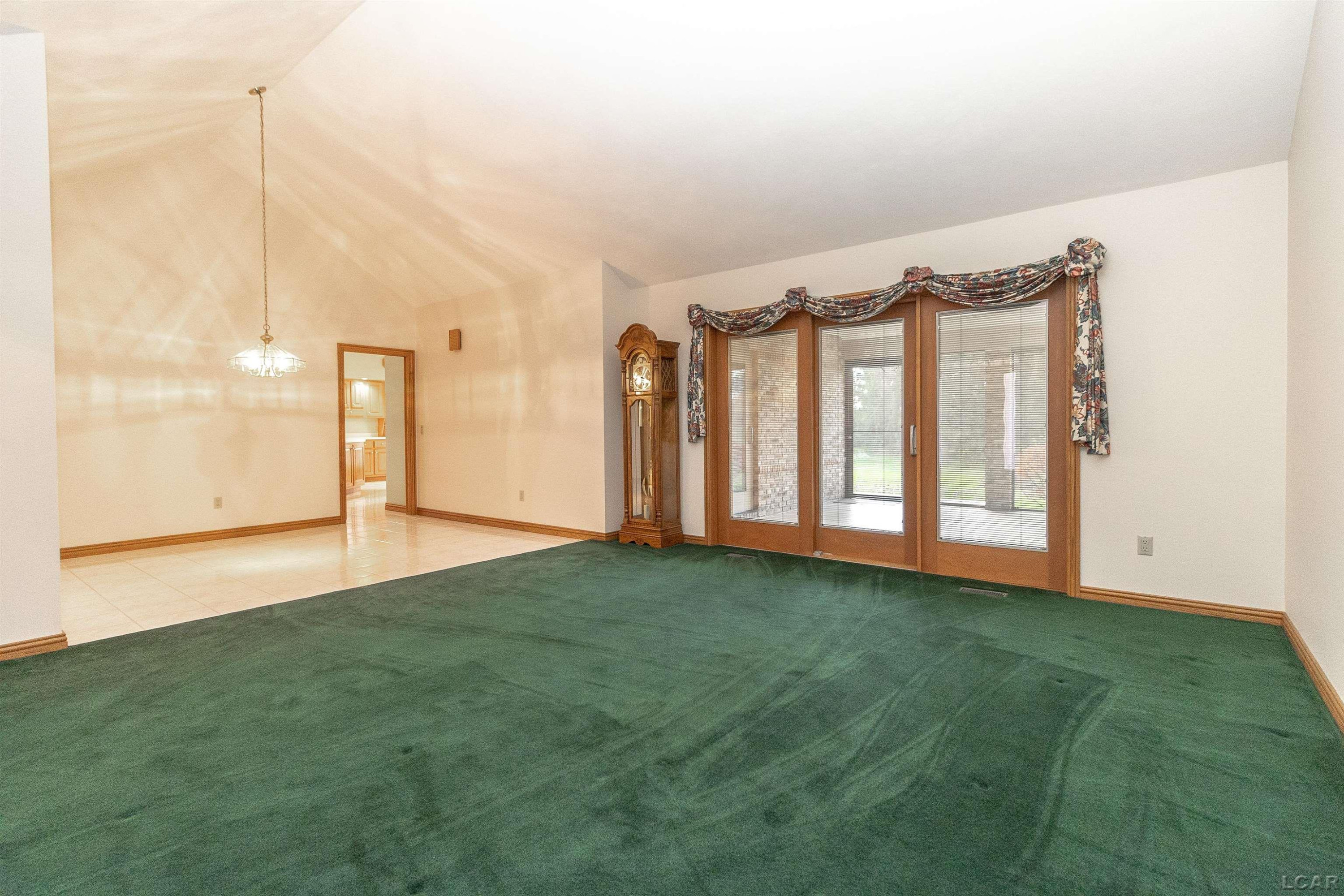 8770 Loire Valley, Tecumseh, MI 49286 — Photo 13