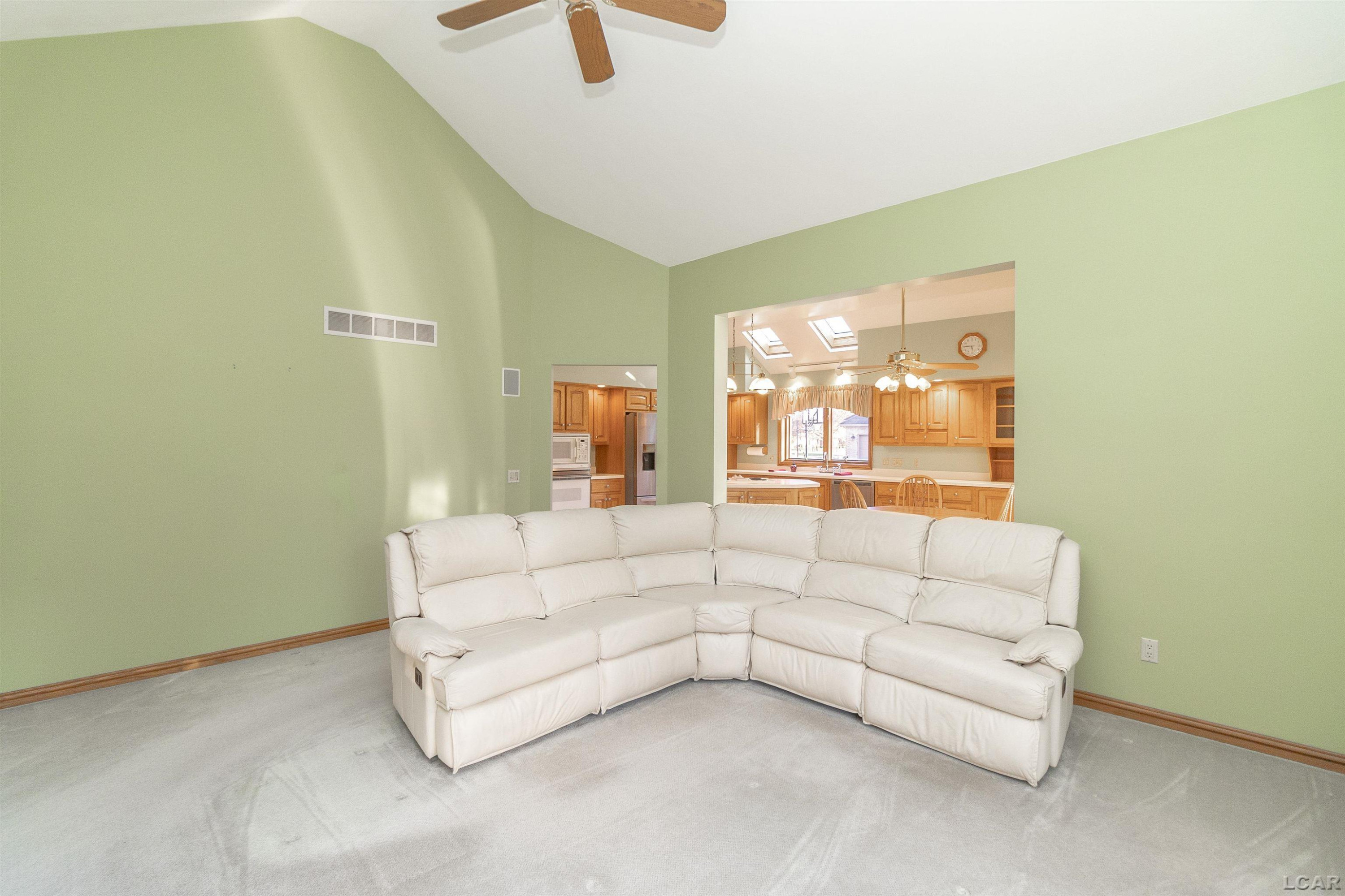 8770 Loire Valley, Tecumseh, MI 49286 — Photo 25
