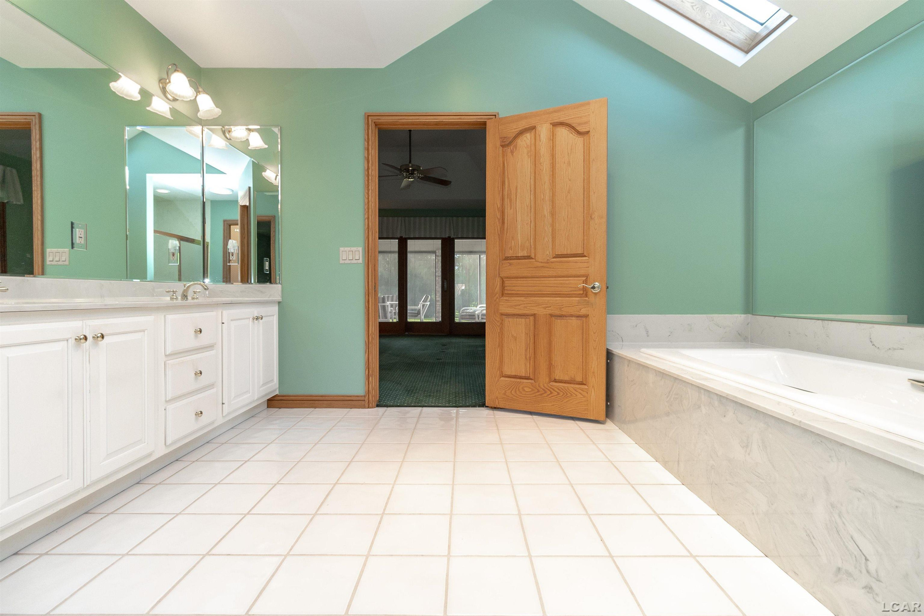 8770 Loire Valley, Tecumseh, MI 49286 — Photo 33