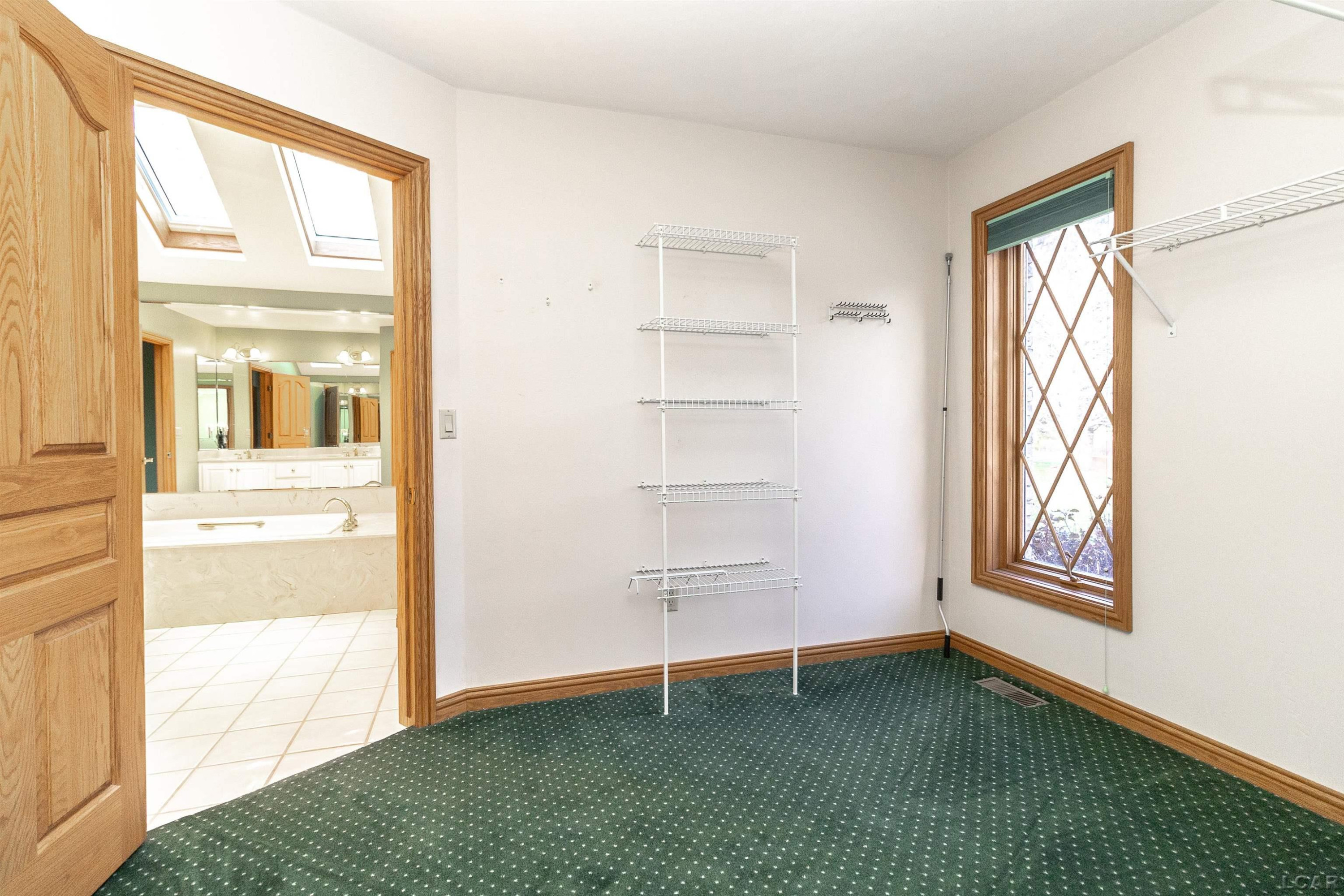 8770 Loire Valley, Tecumseh, MI 49286 — Photo 35