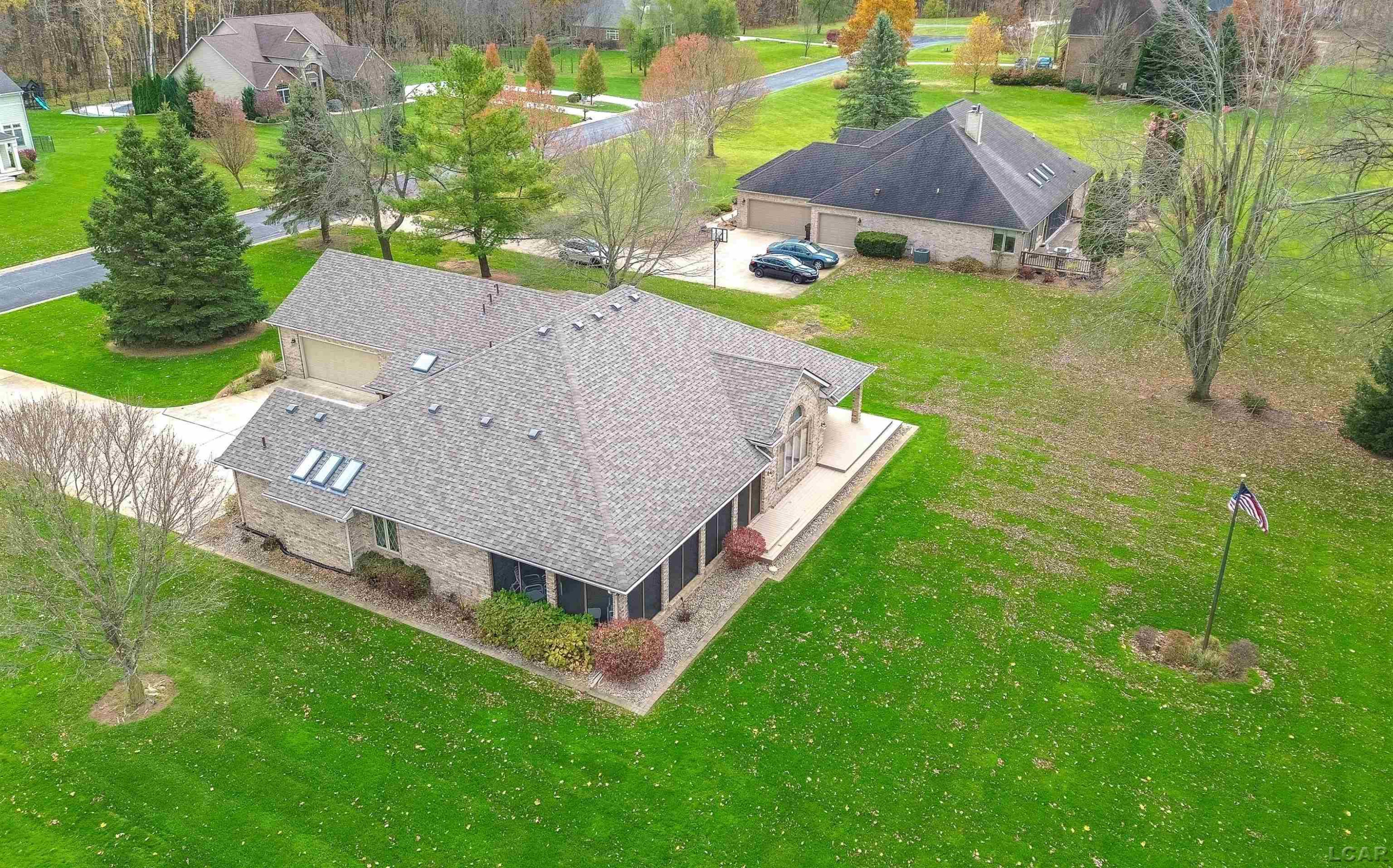 8770 Loire Valley, Tecumseh, MI 49286 — Photo 53
