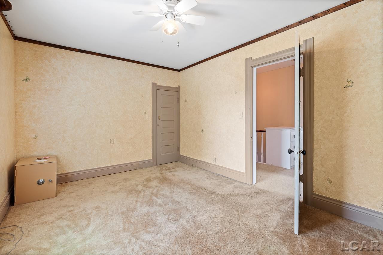 216 White, Blissfield, MI 49228 — Photo 18