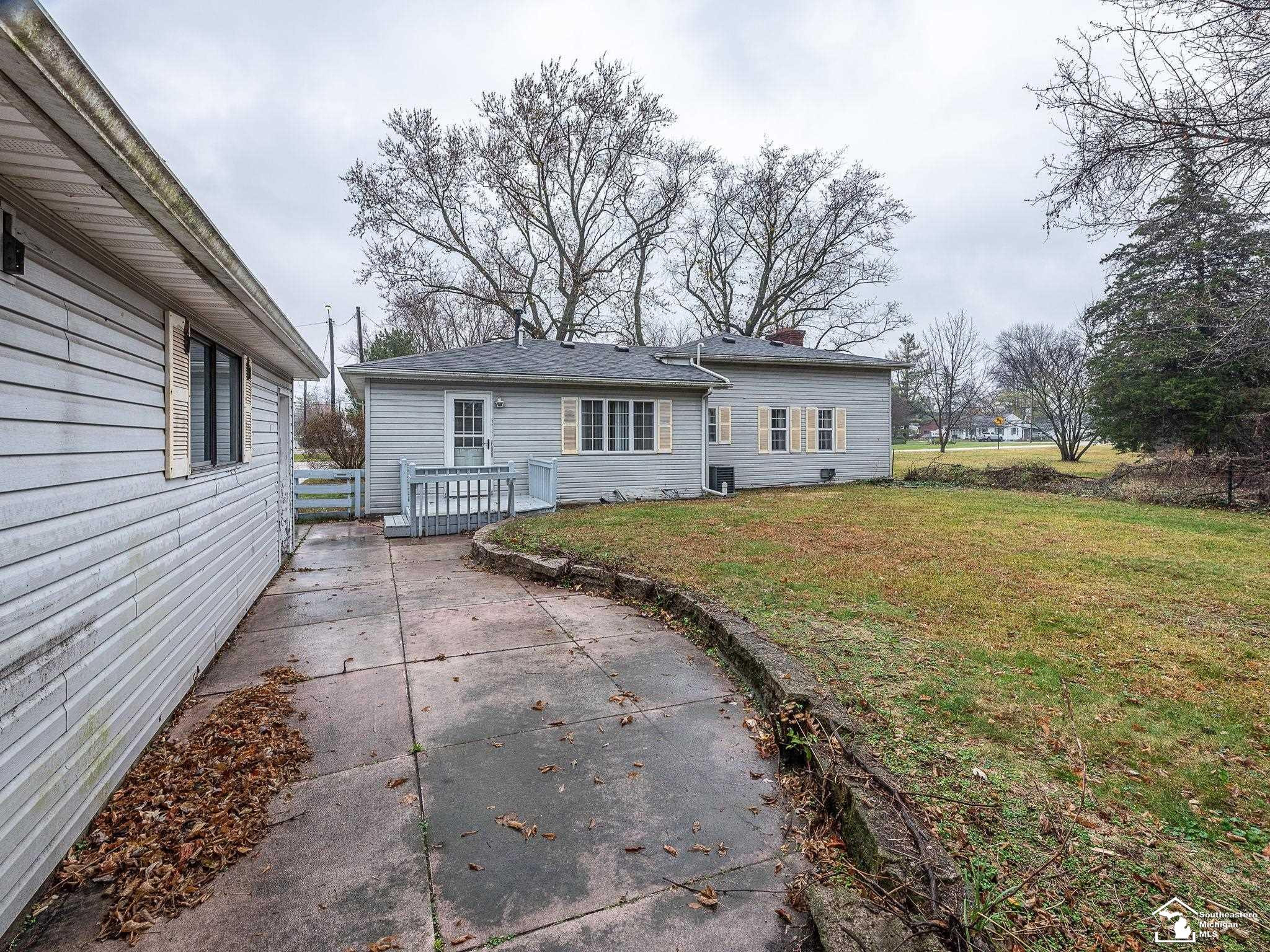 1455 Kent, Carleton, MI 48117 — Photo 21