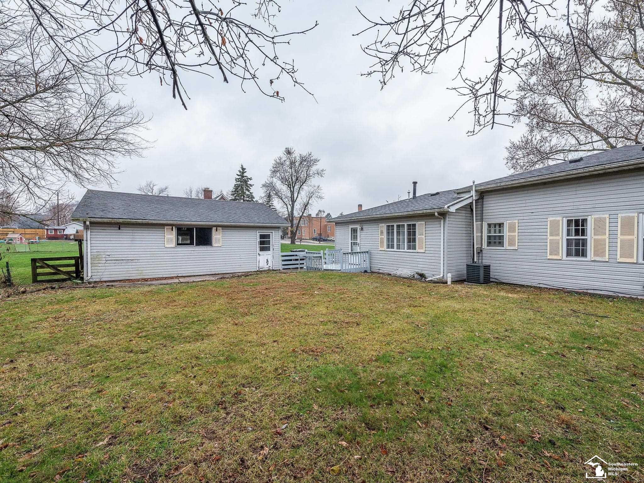 1455 Kent, Carleton, MI 48117 — Photo 22