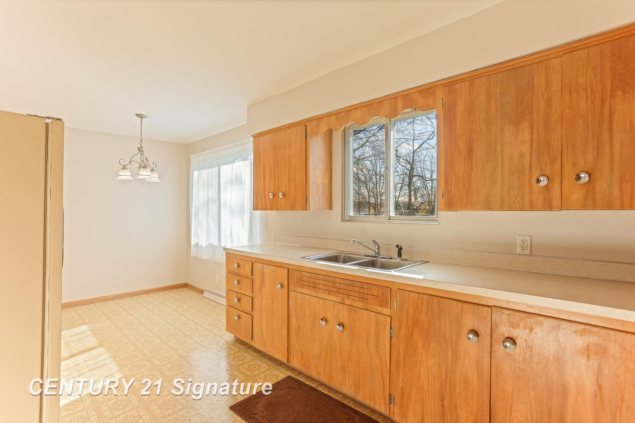 163 Strieter Drive, Saginaw, MI 48609 — Photo 12