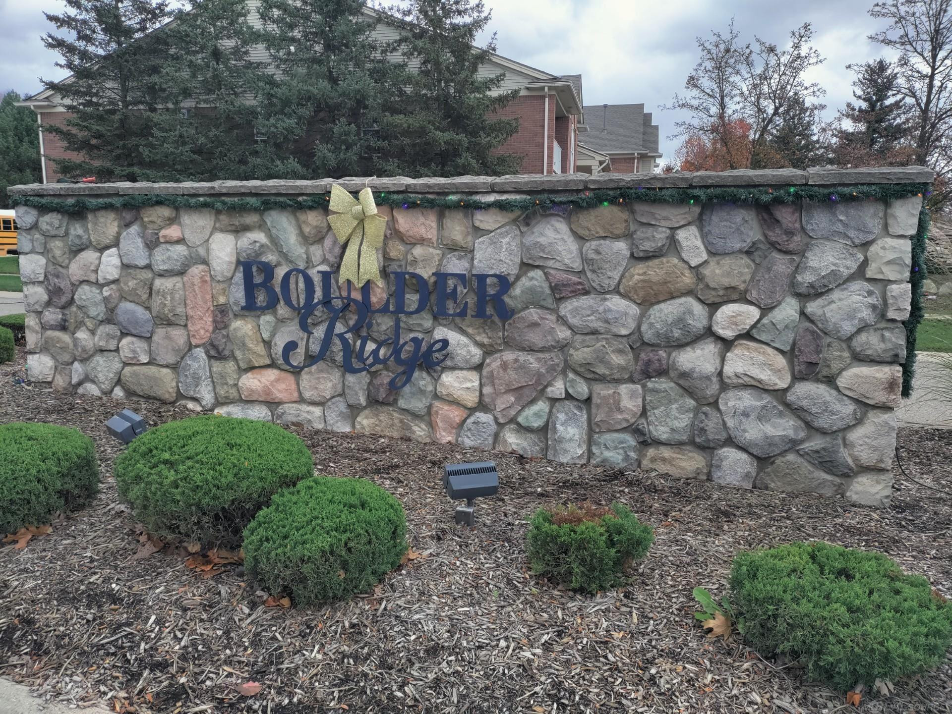 1978 FLAGSTONE Circle, Rochester Hills, MI 48307 — Photo 26