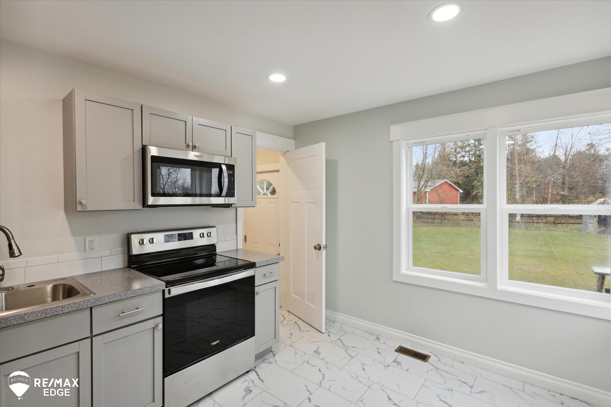 3895 Levalley Road, Columbiaville, MI 48421 — Photo 21