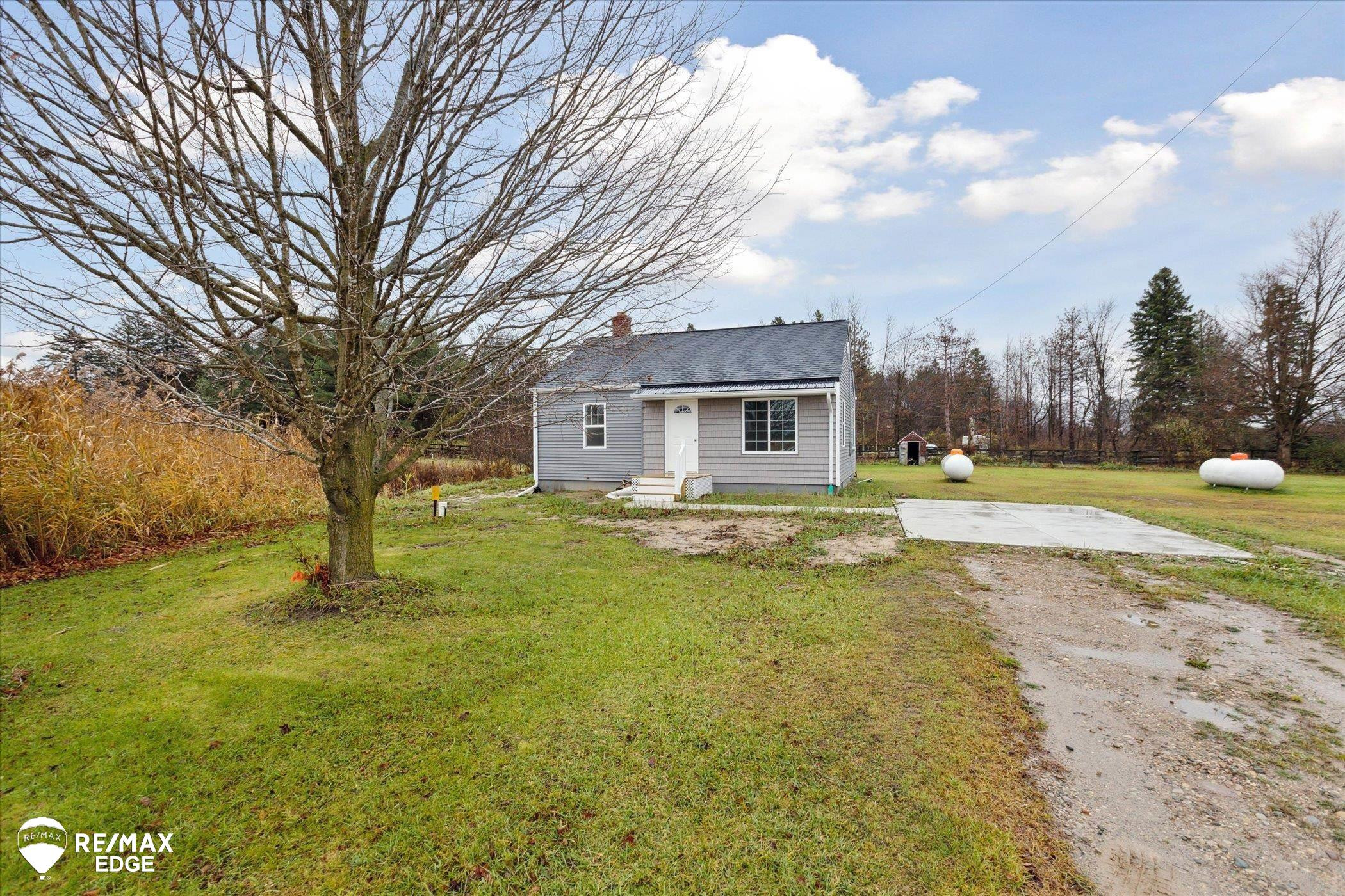 3895 Levalley Road, Columbiaville, MI 48421 — Photo 39
