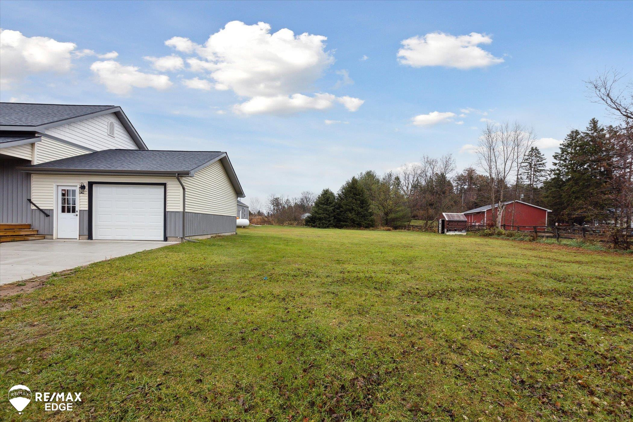 3895 Levalley Road, Columbiaville, MI 48421 — Photo 46