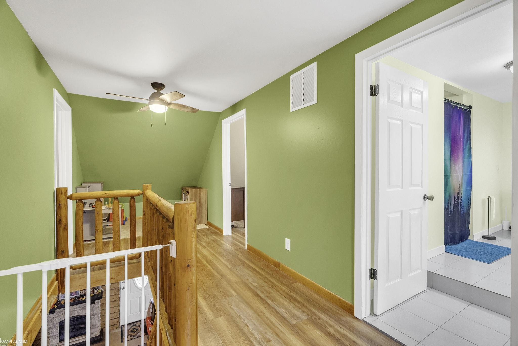 16259 Petz Road, MI 48014 — Photo 10