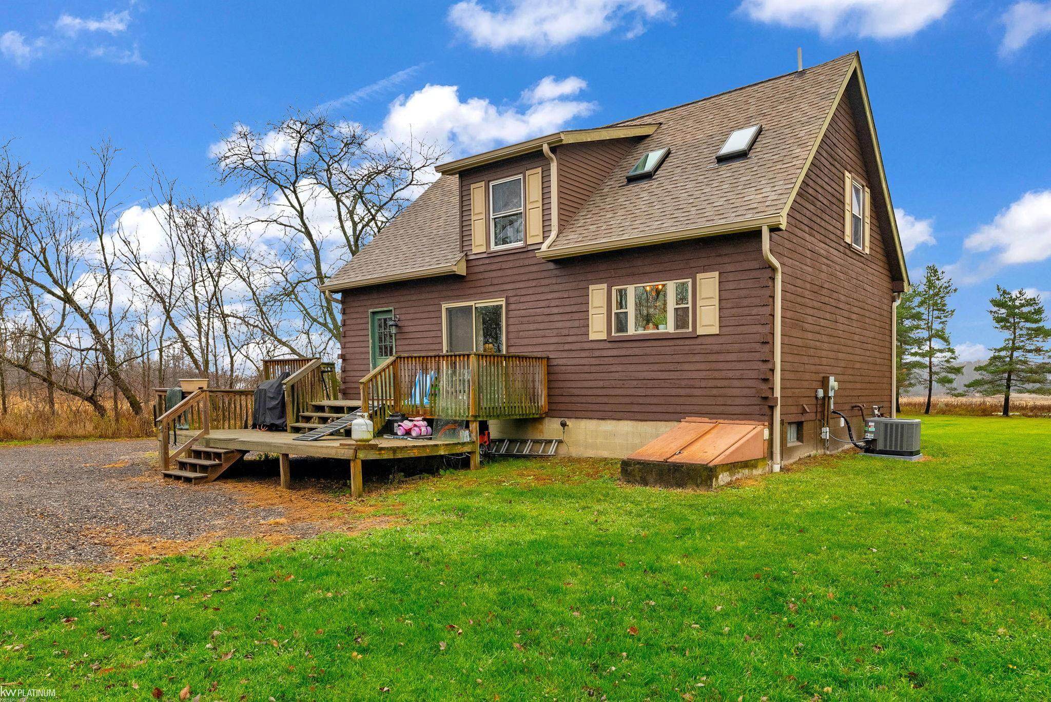 16259 Petz Road, MI 48014 — Photo 19