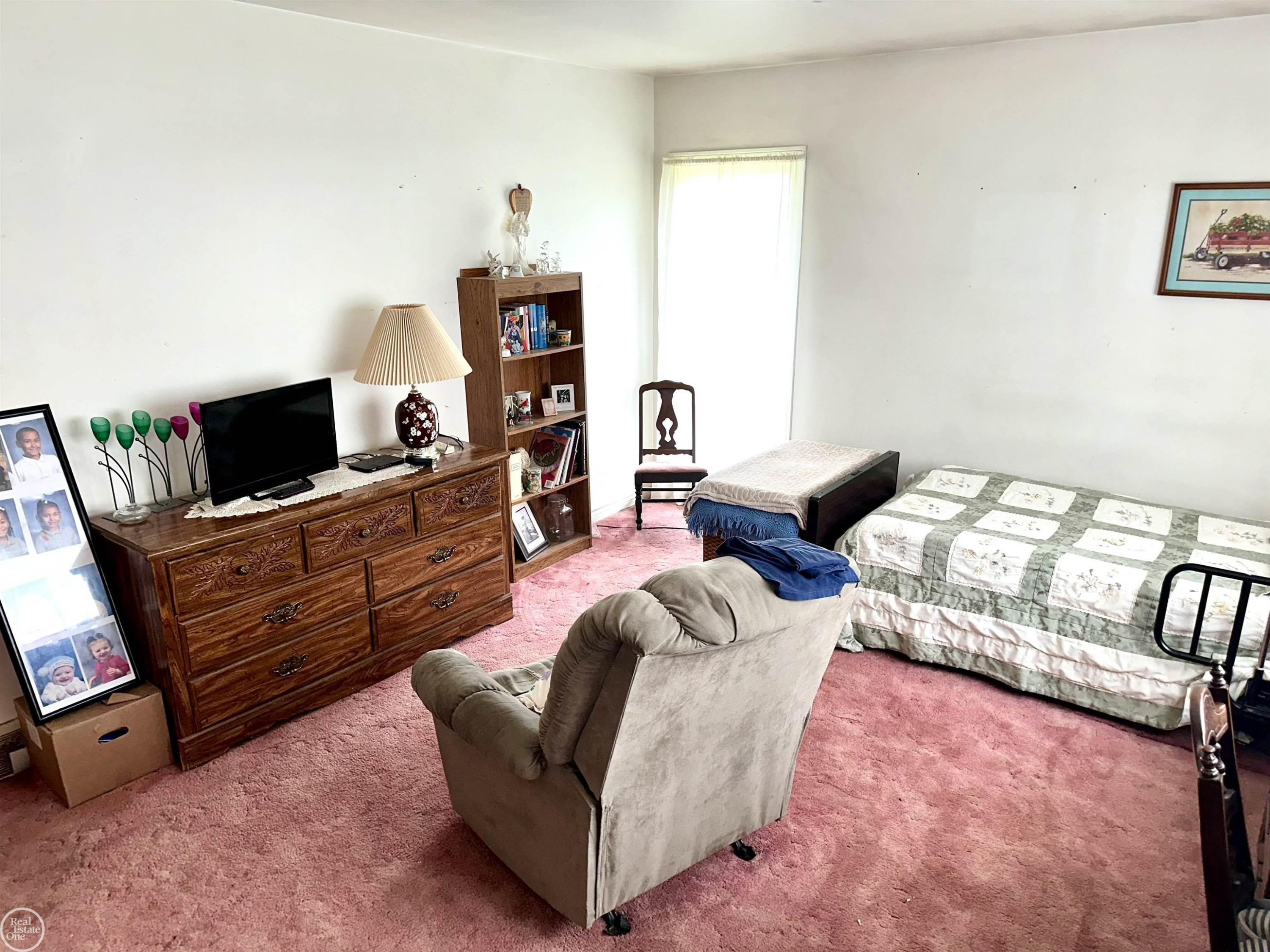 7171 Hewitt Road, Grant, MI 48032 — Photo 6