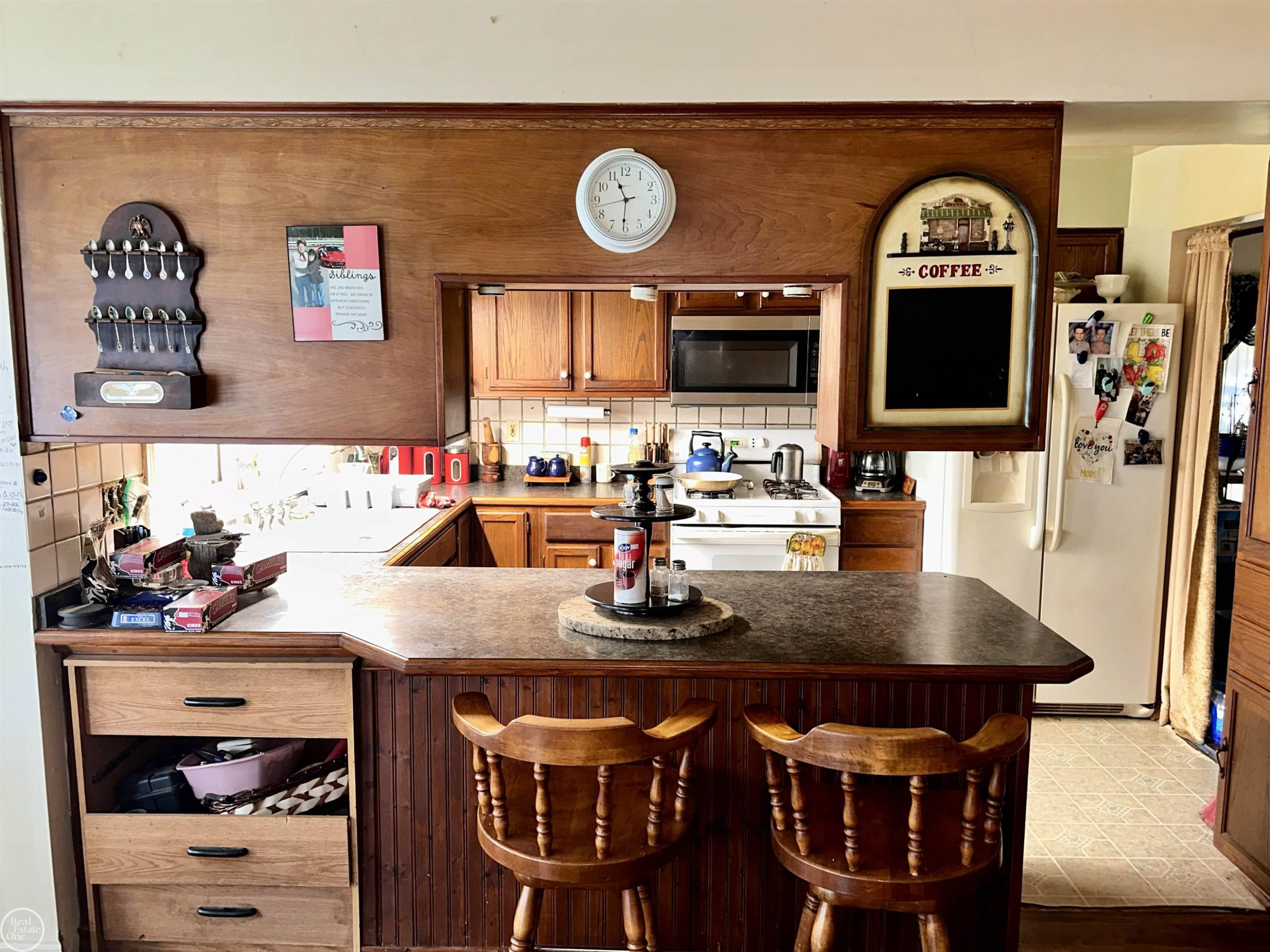 7171 Hewitt Road, Grant, MI 48032 — Photo 9