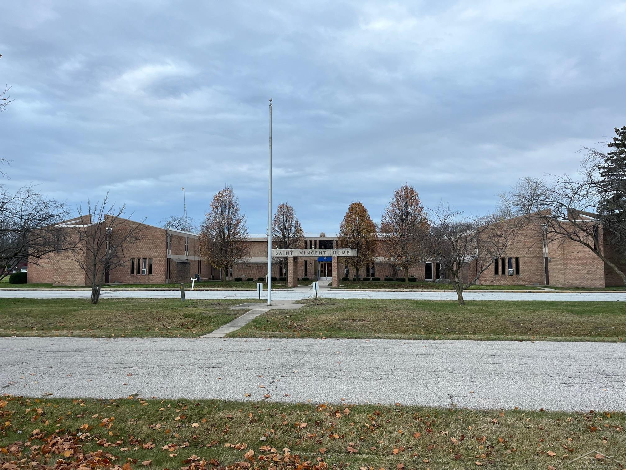 925 N River Drive, Saginaw, MI 48609