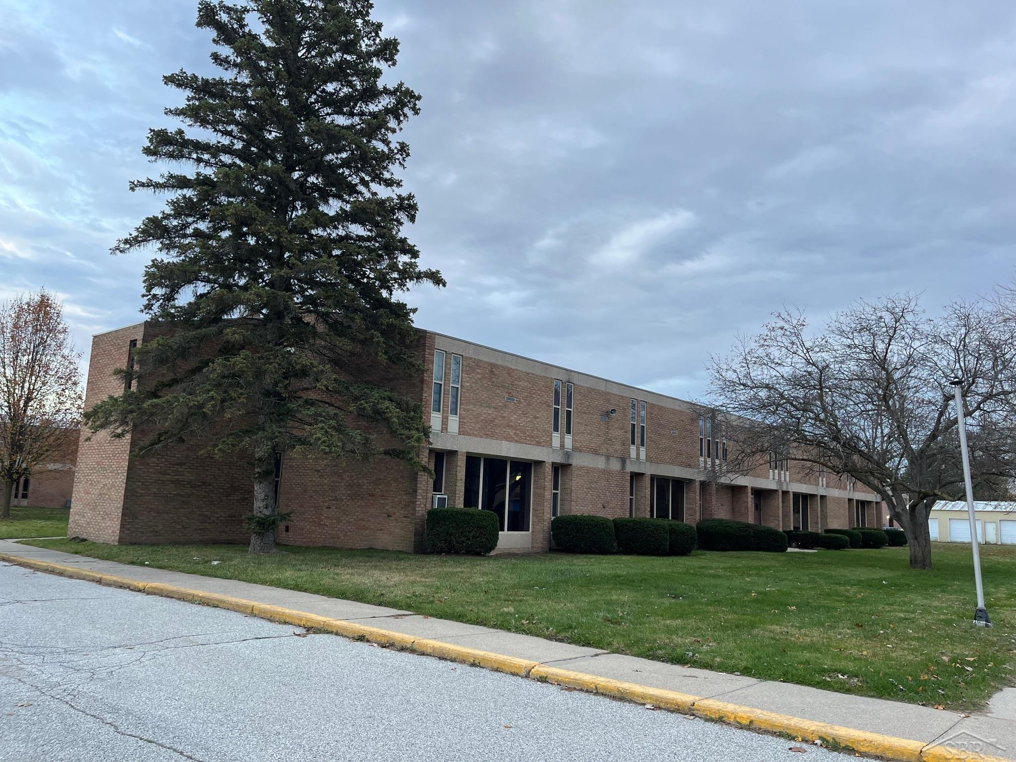 925 N River Drive, Saginaw, MI 48609 — Photo 19
