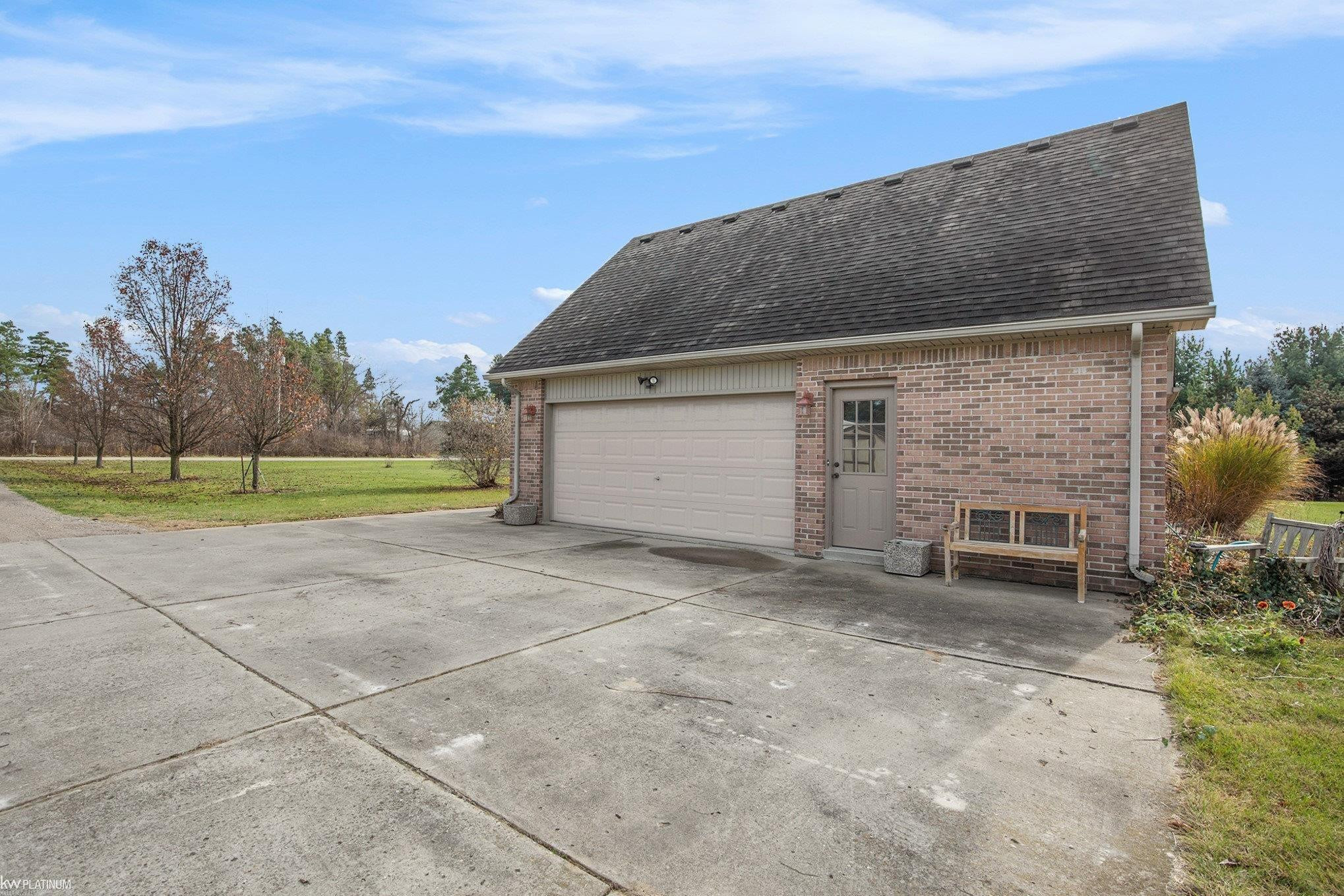 471 Braidwood Road, MI — Photo 7