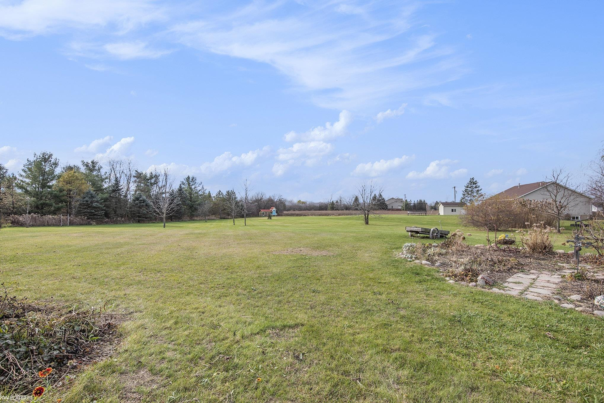 471 Braidwood Road, MI — Photo 9