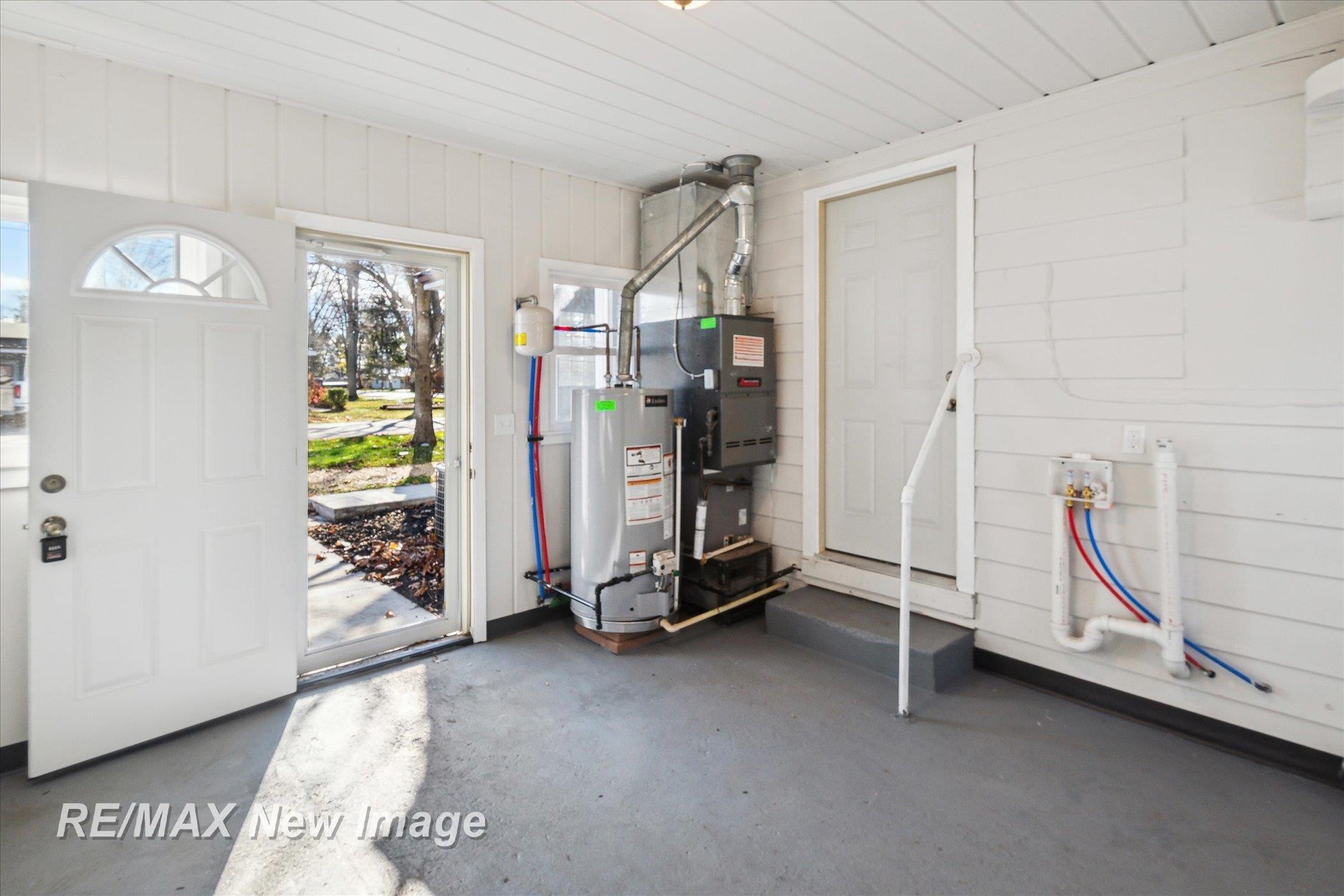 212 Sheler Street, Coleman, MI 48618 — Photo 28
