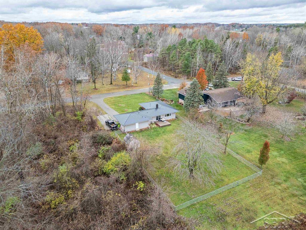620 Witbeck Drive, Clare, MI 48617 — Photo 47