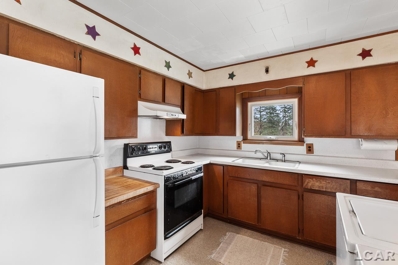 2389 Humphrey, Palmyra, MI 49268 — Photo 8