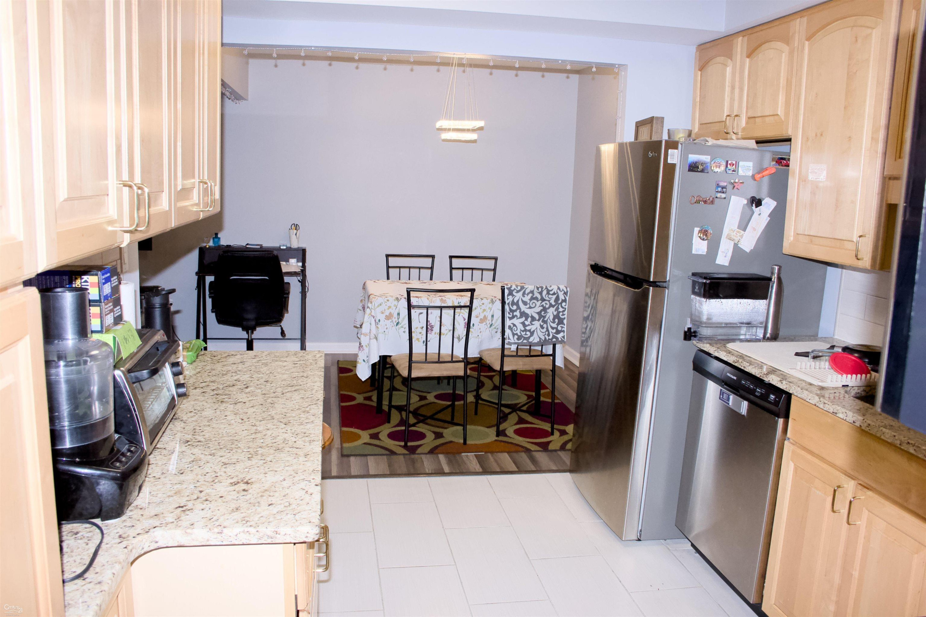 29960 City Center Drive, 3, Warren, MI 48093 — Photo 9