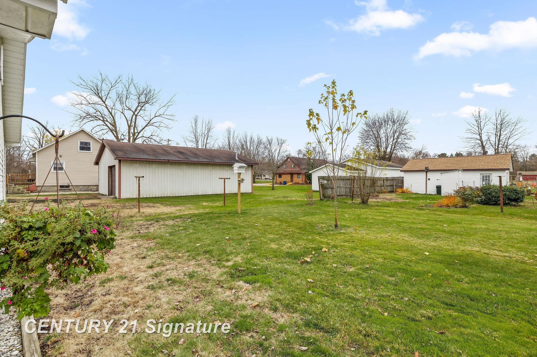 126 E Maple Street, Saint Charles, MI 48655 — Photo 7
