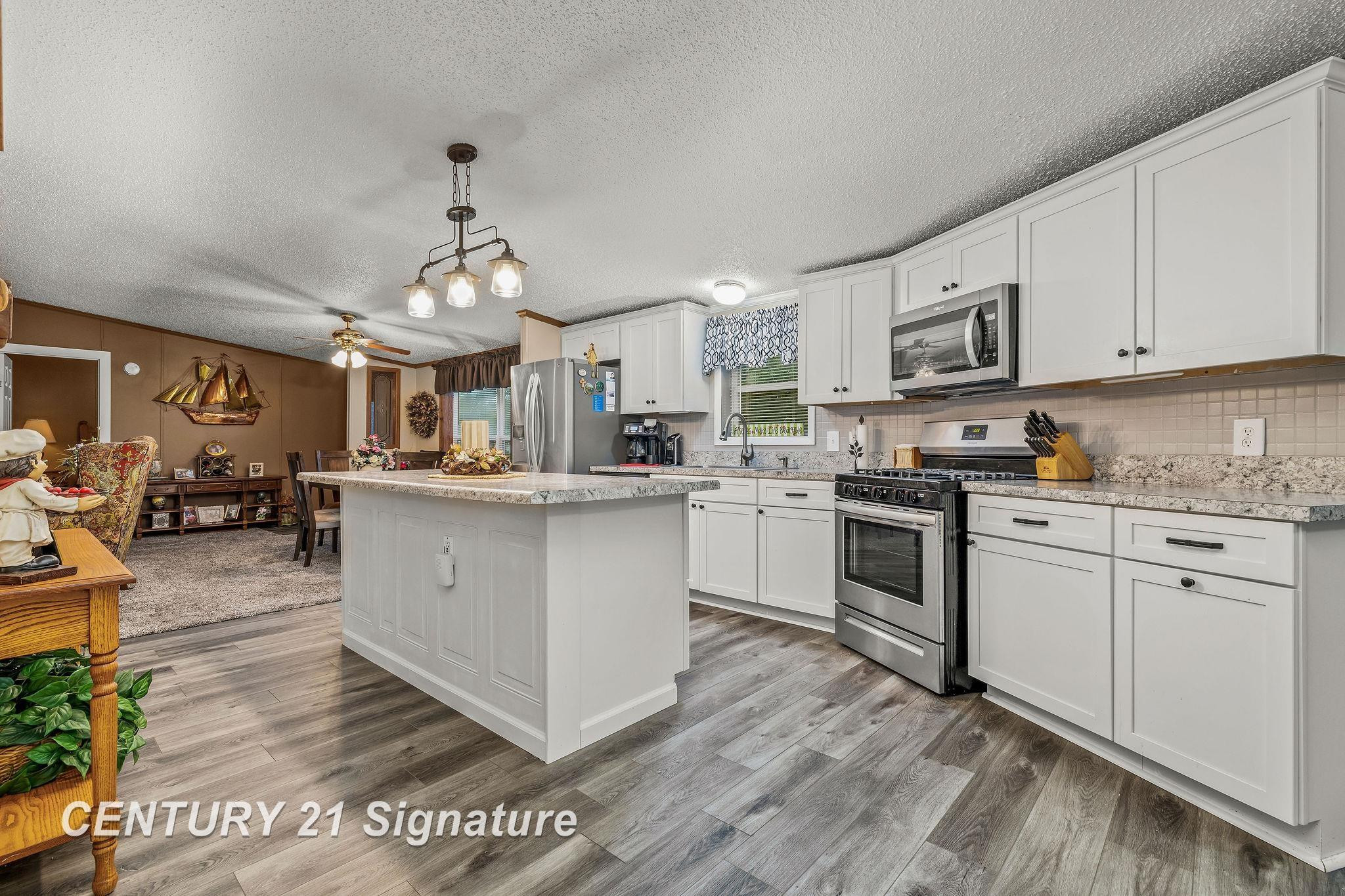 126 E Maple Street, Saint Charles, MI 48655 — Photo 19