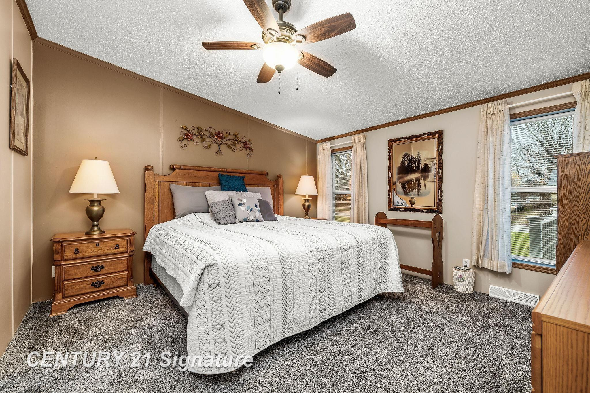 126 E Maple Street, Saint Charles, MI 48655 — Photo 22