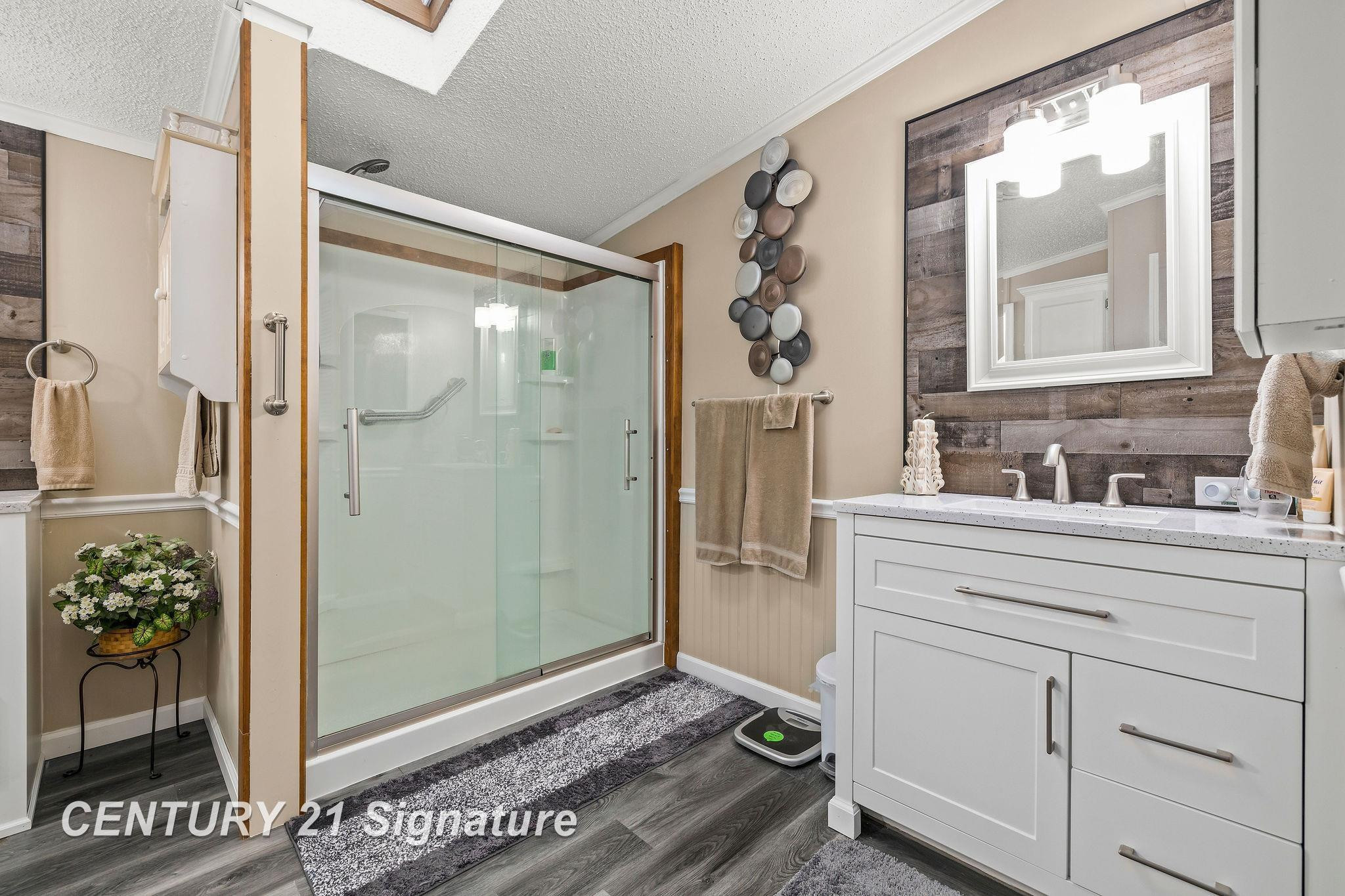 126 E Maple Street, Saint Charles, MI 48655 — Photo 24