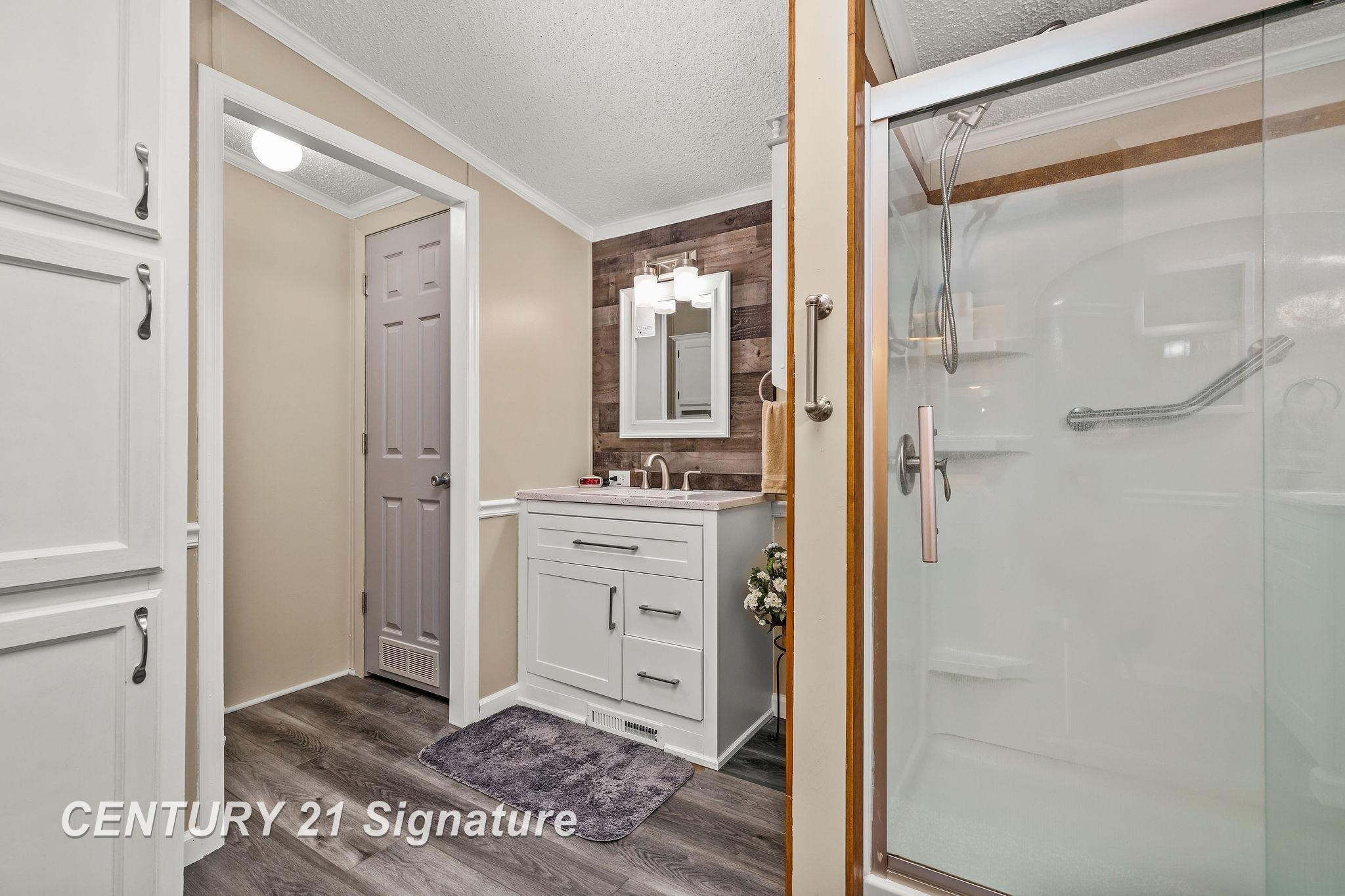126 E Maple Street, Saint Charles, MI 48655 — Photo 25