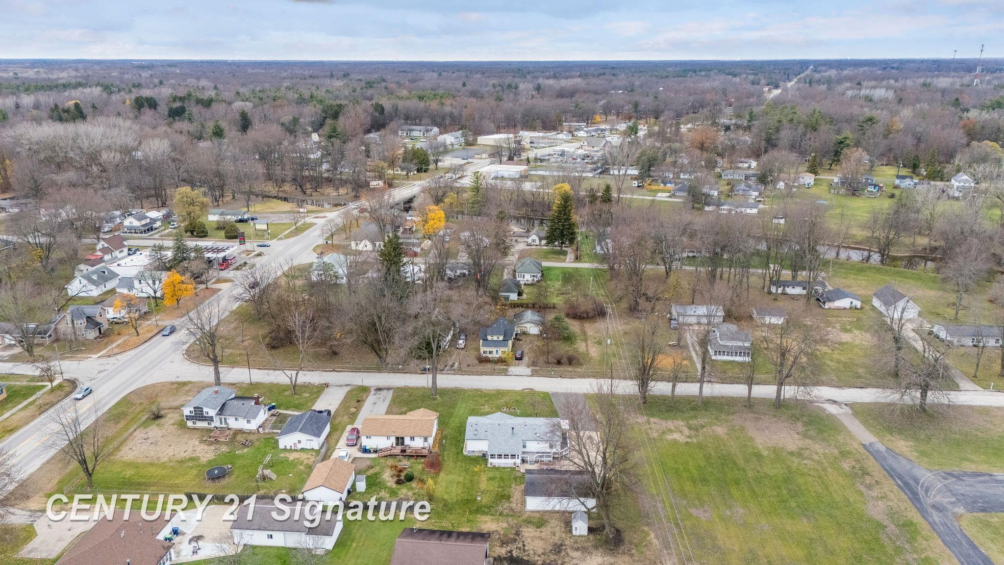 126 E Maple Street, Saint Charles, MI 48655 — Photo 36