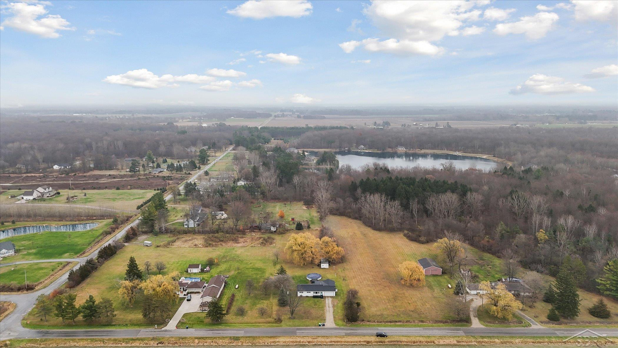 2089 S Brennan Road, Hemlock, MI 48626 — Photo 33