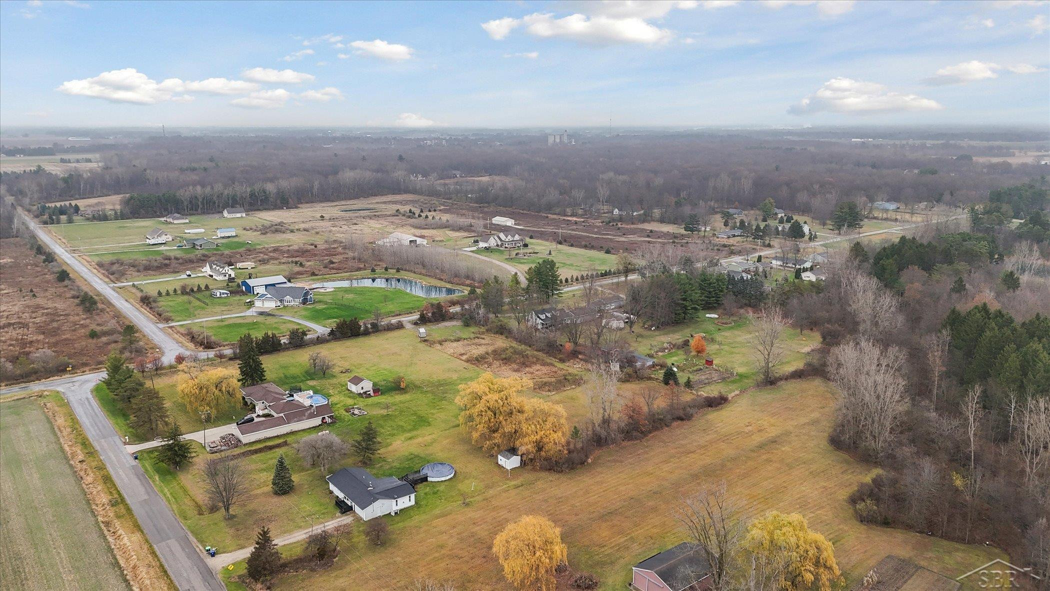 2089 S Brennan Road, Hemlock, MI 48626 — Photo 35