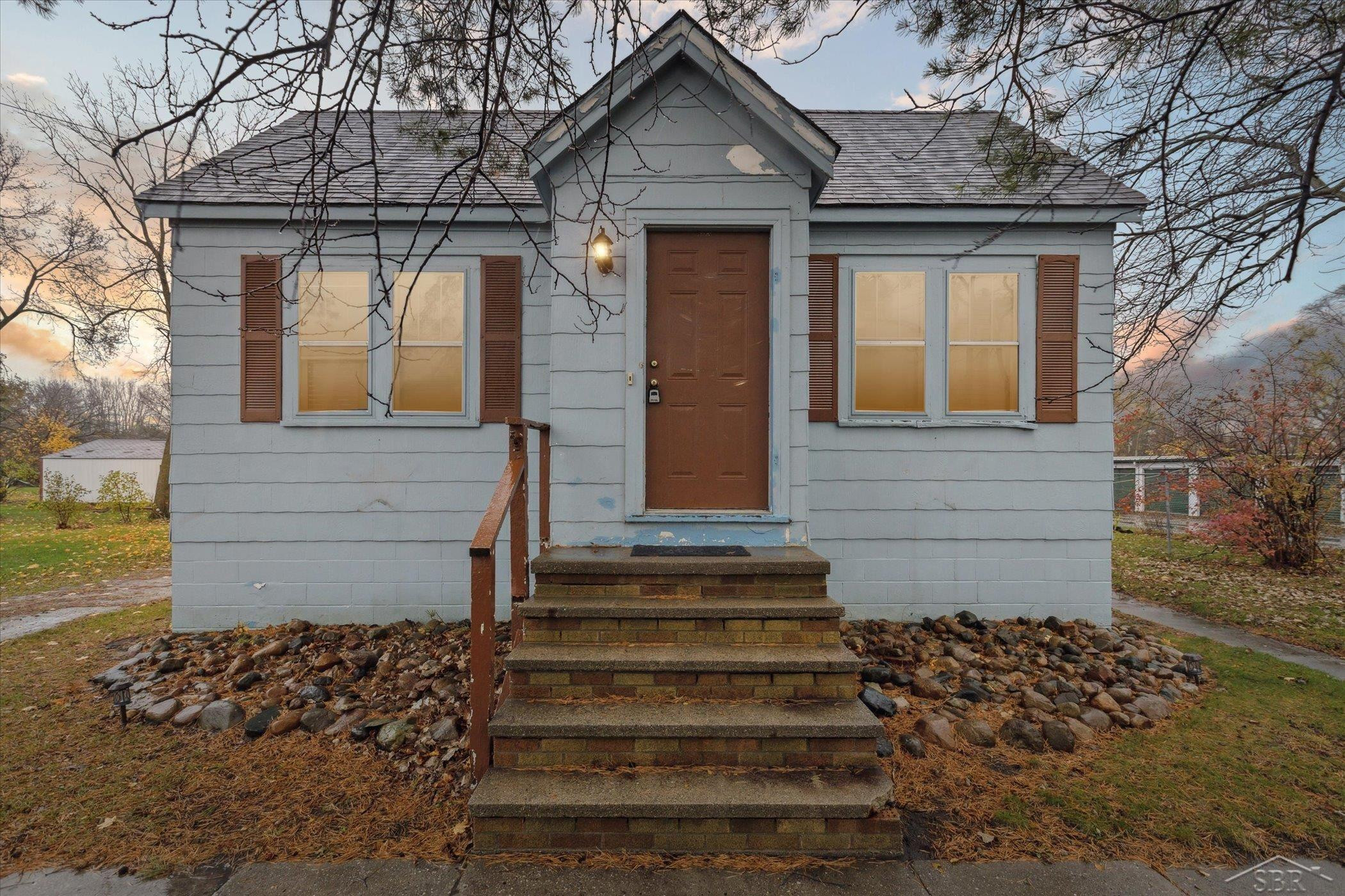 930 E Pine Street, Sebewaing, MI 48759 — front exterior
