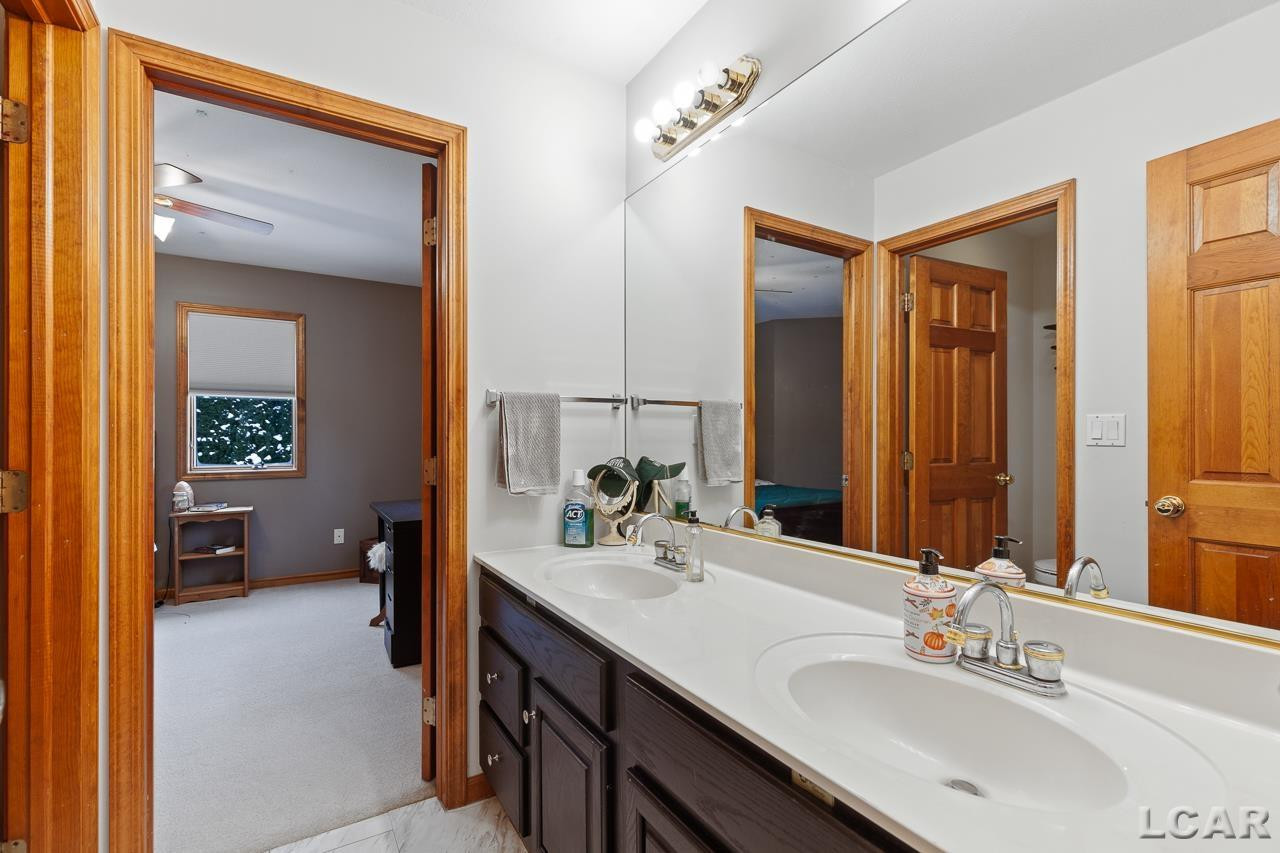 243 Keefer, Concord, MI 49237 — Photo 31