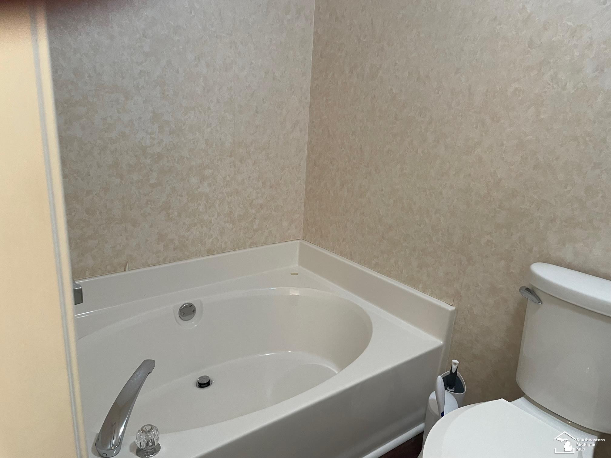 1588 St Andrews, Temperance, MI 48182 — Photo 19